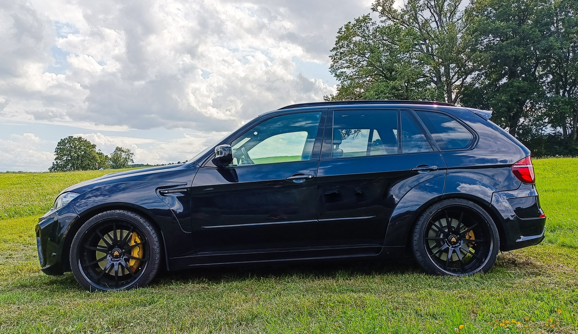 BMW X5 xDrive M G Power-image-3