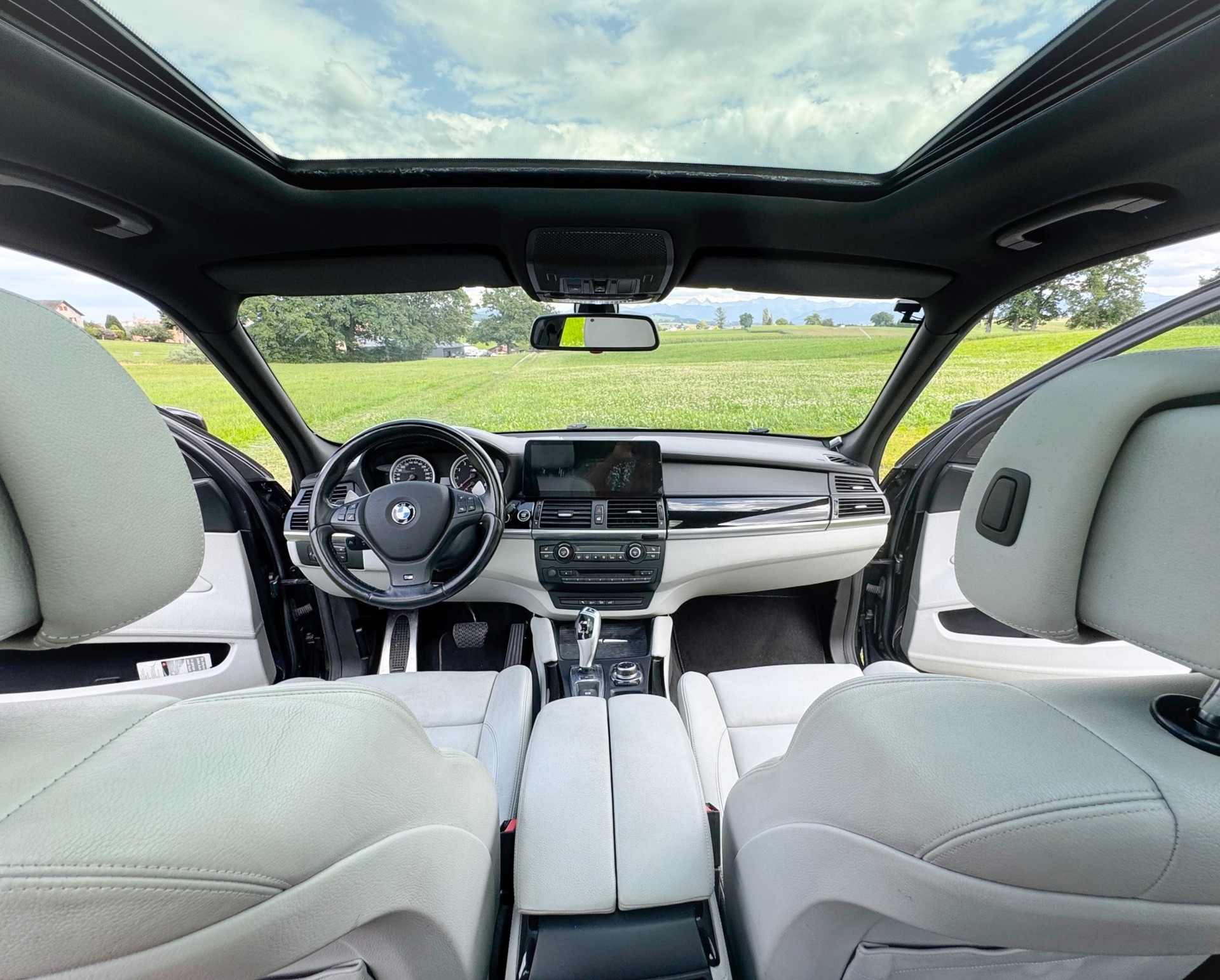 BMW X5 xDrive M G Power-image-9