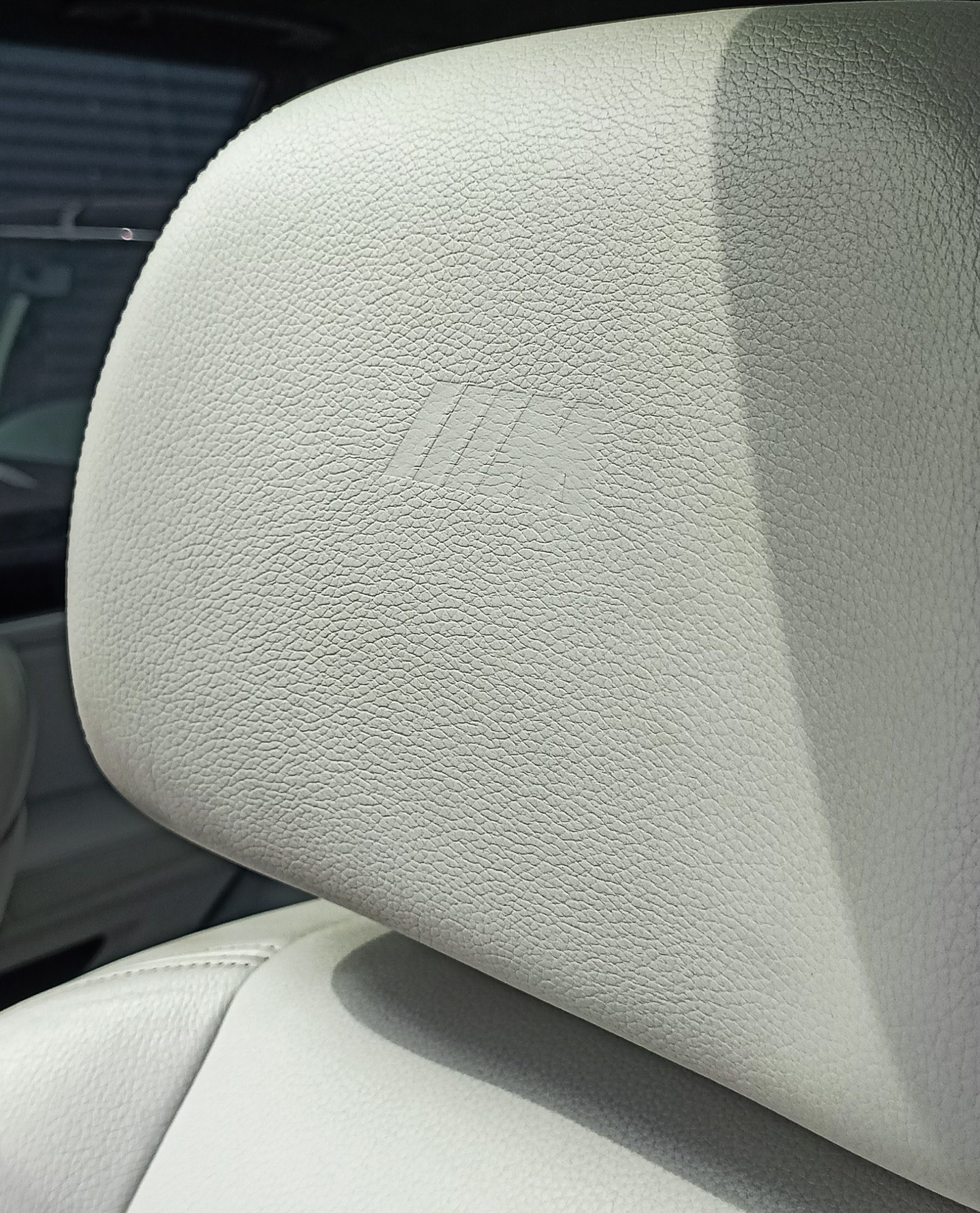 BMW X5 xDrive M G Power-image-13