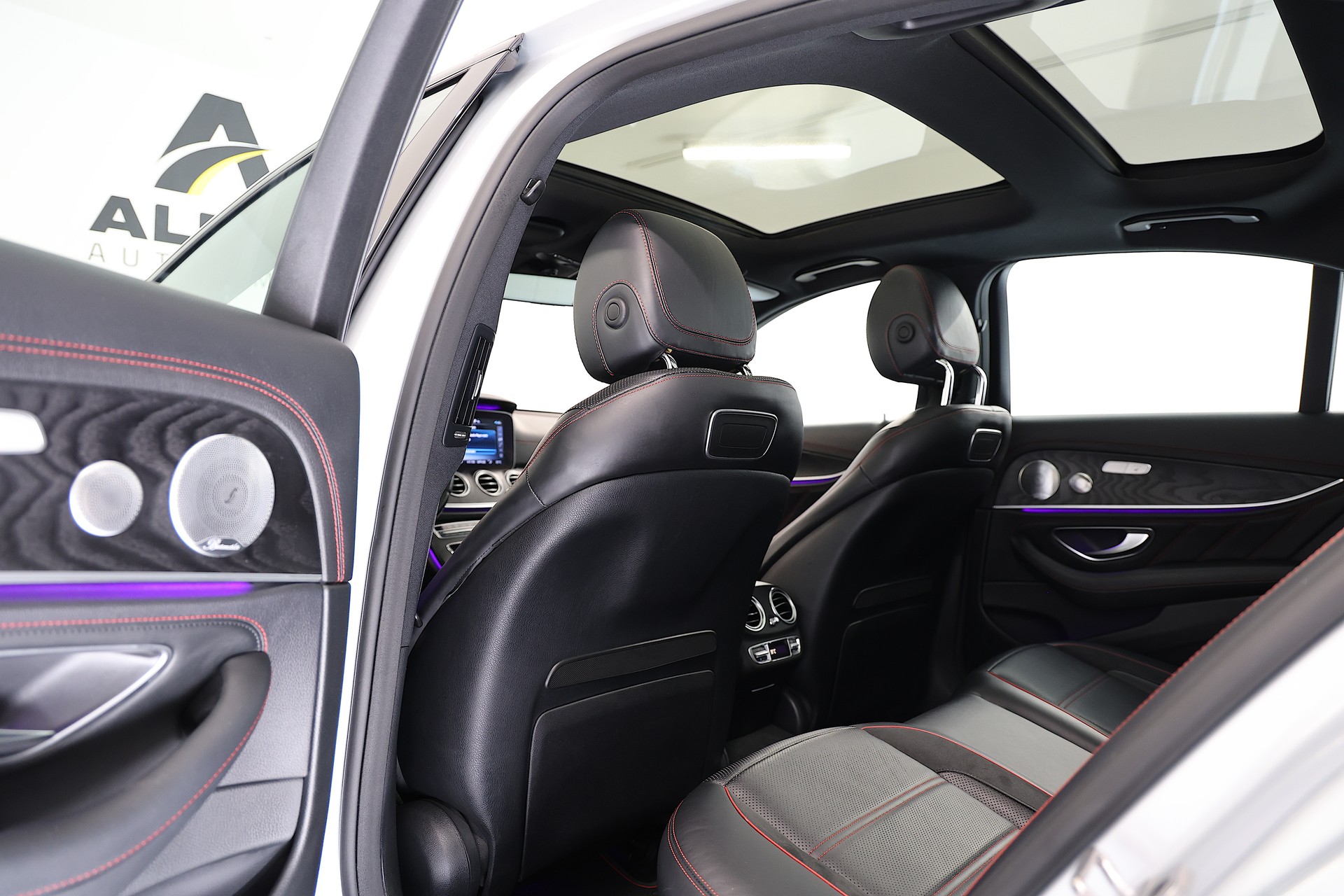 MERCEDES-BENZ E 53 AMG 4Matic+ Speedshift MCT-image-19