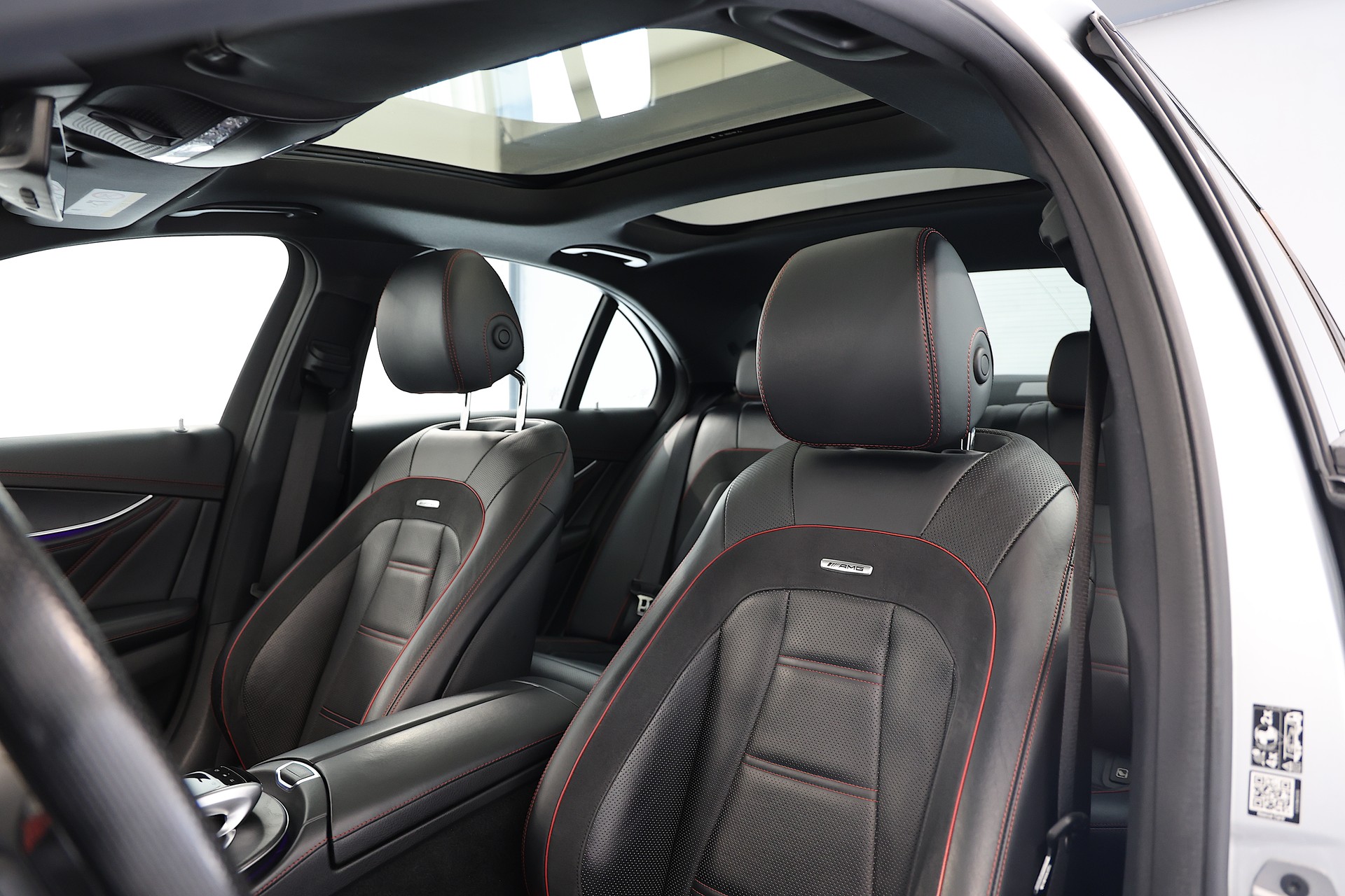 MERCEDES-BENZ E 53 AMG 4Matic+ Speedshift MCT-image-8