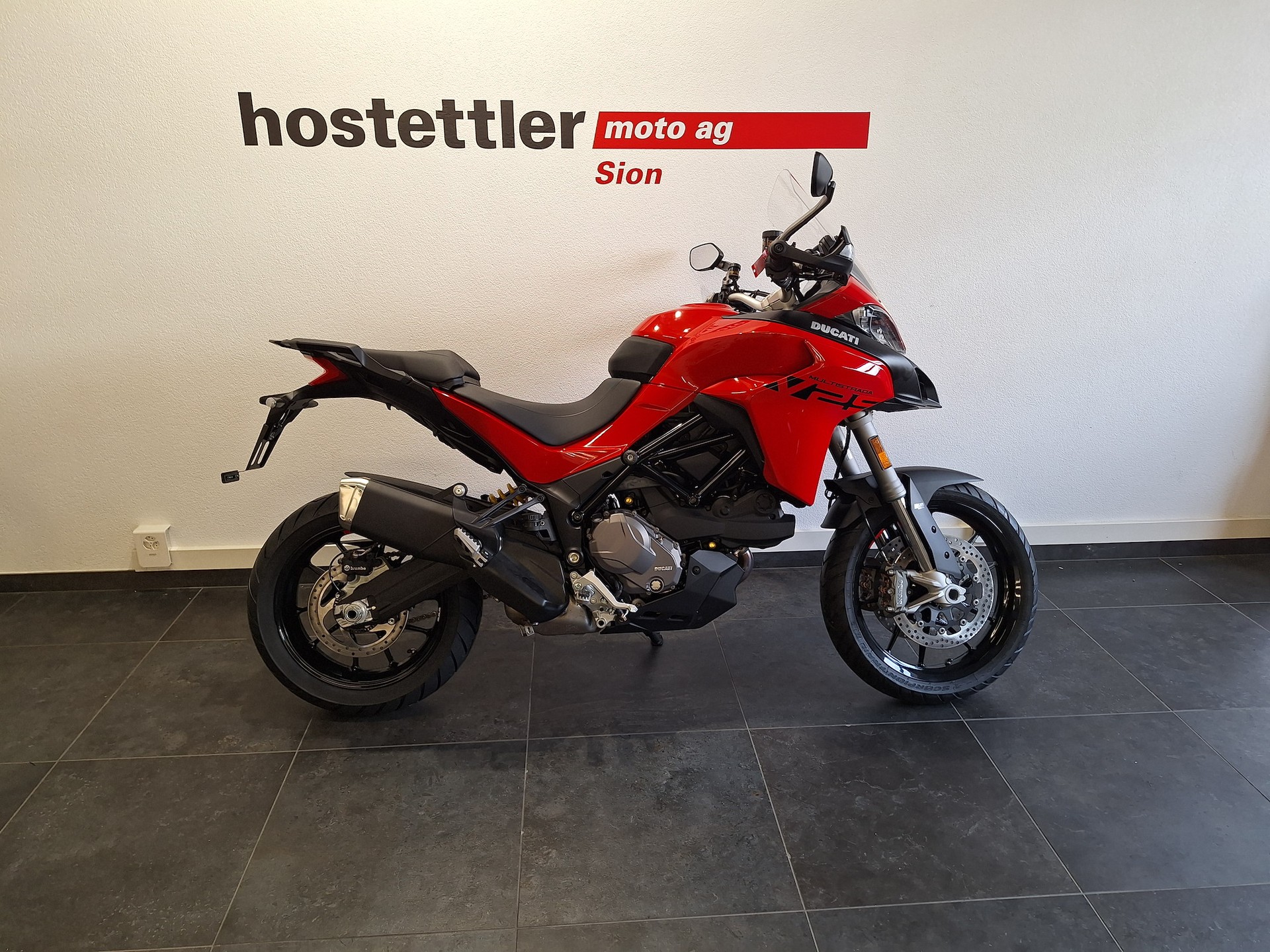 DUCATI Multistrada V2 S Travel-image-1