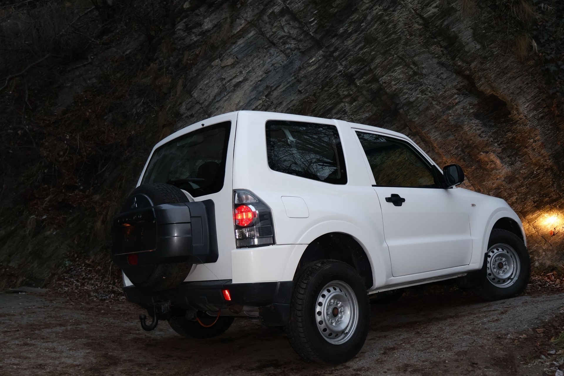 MITSUBISHI Pajero 3.2 DI-D Invite-image-5
