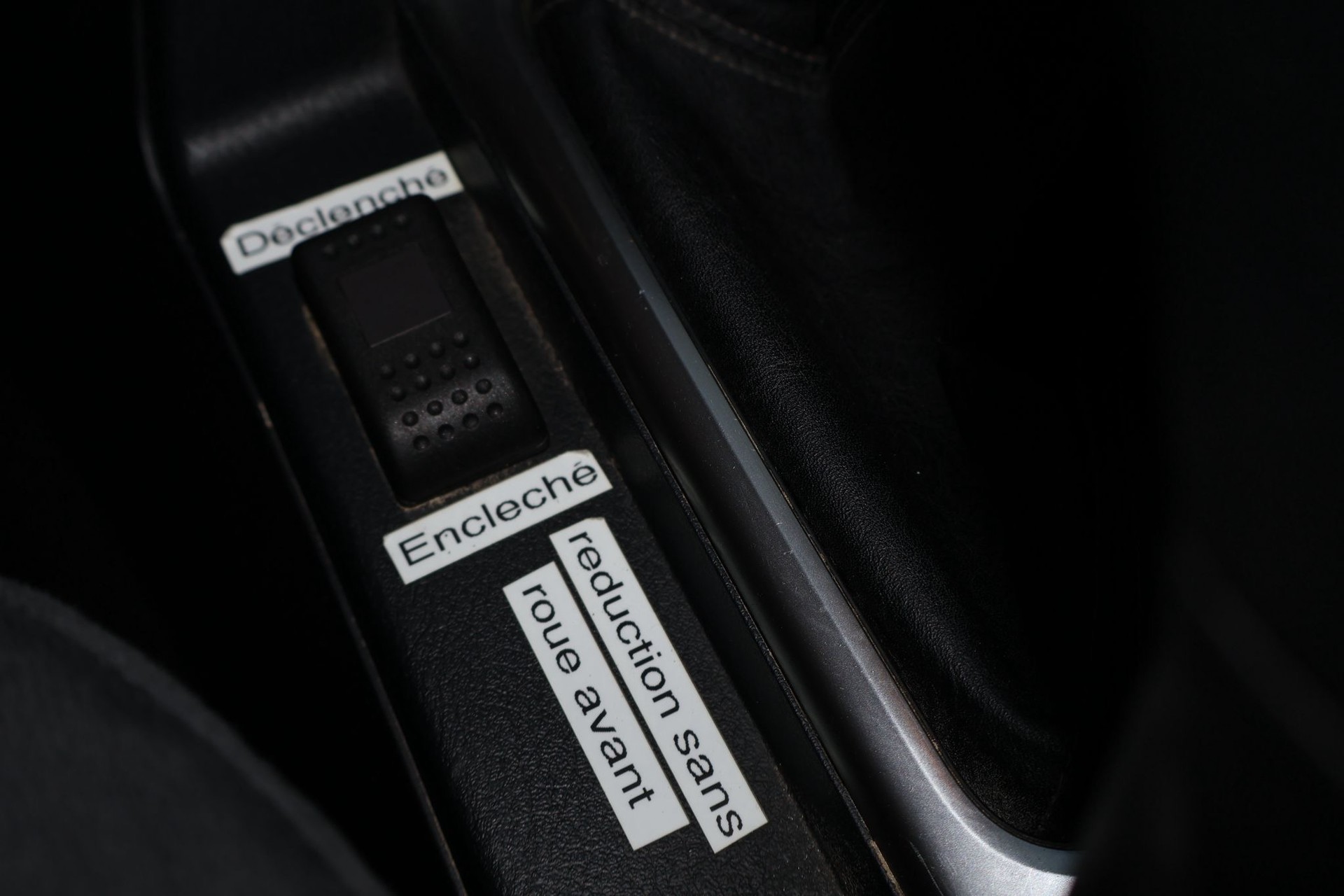 MITSUBISHI Pajero 3.2 DI-D Invite-image-9
