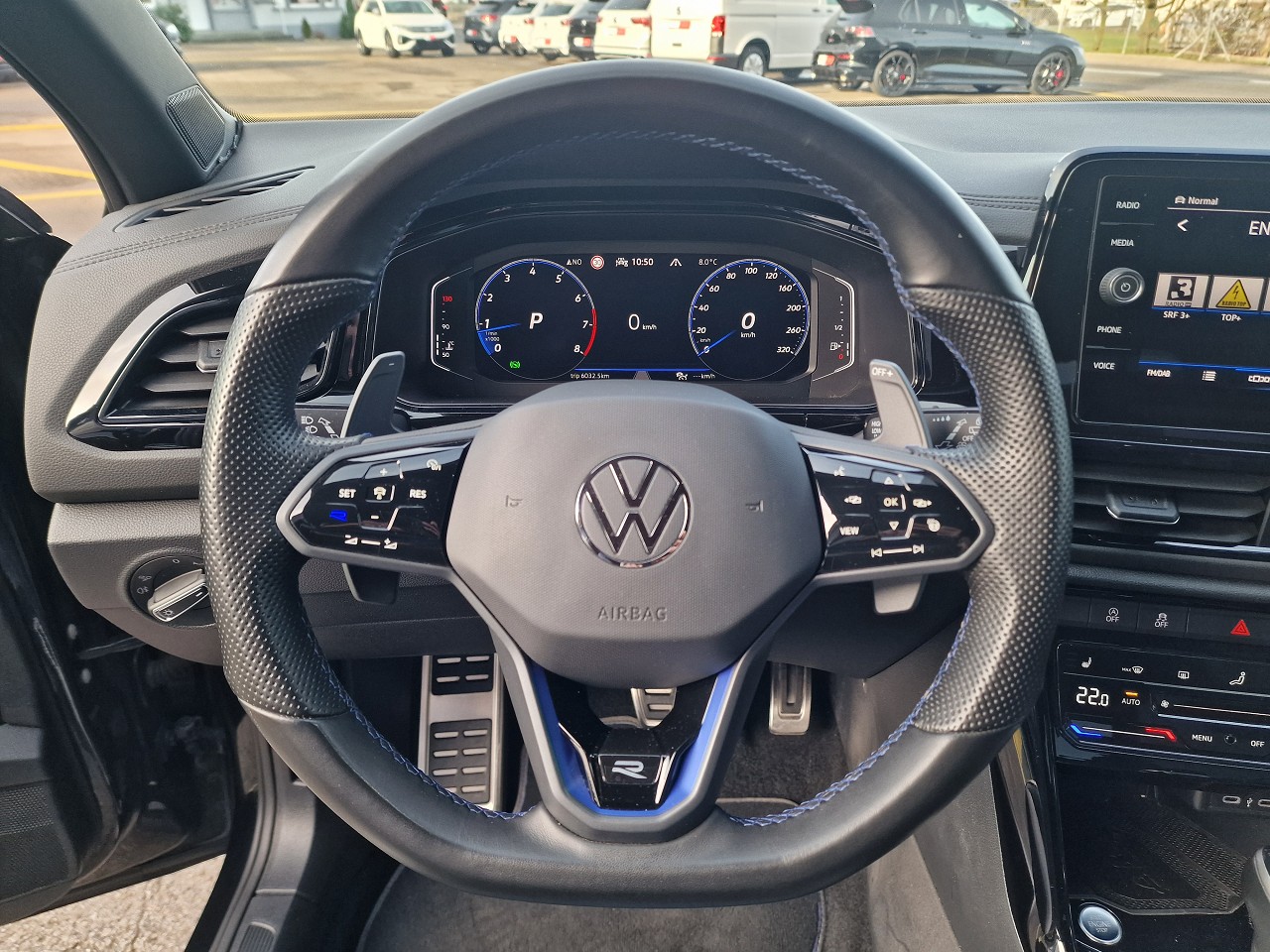 VW T-Roc 2.0 TSI R DSG 4Motion-image-14