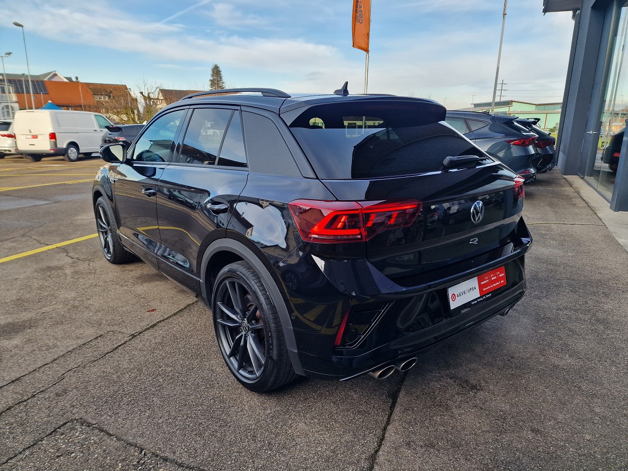 VW T-Roc 2.0 TSI R DSG 4Motion-showroom-element-3