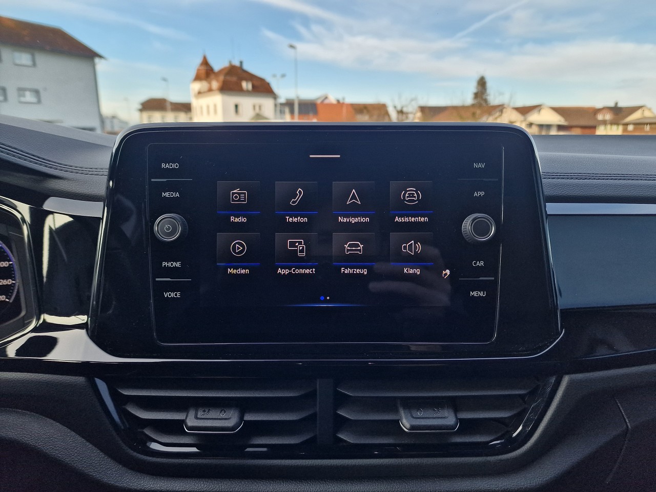 VW T-Roc 2.0 TSI R DSG 4Motion-image-19