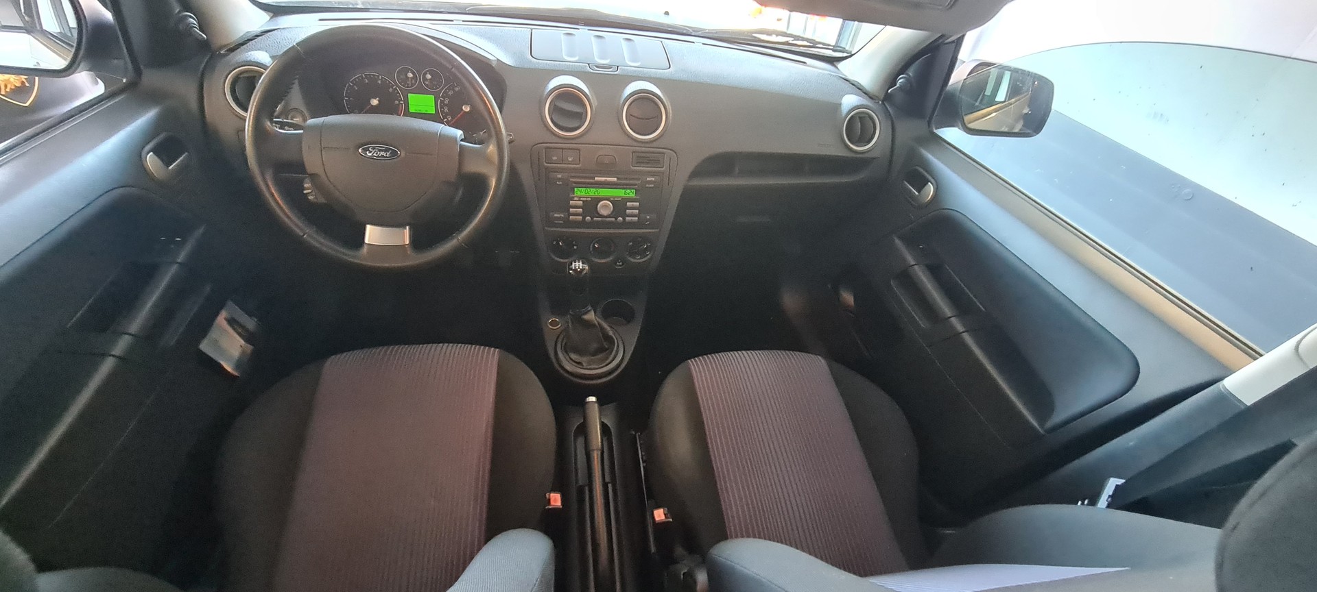 FORD Fusion 1.6 16V Plus-image-9