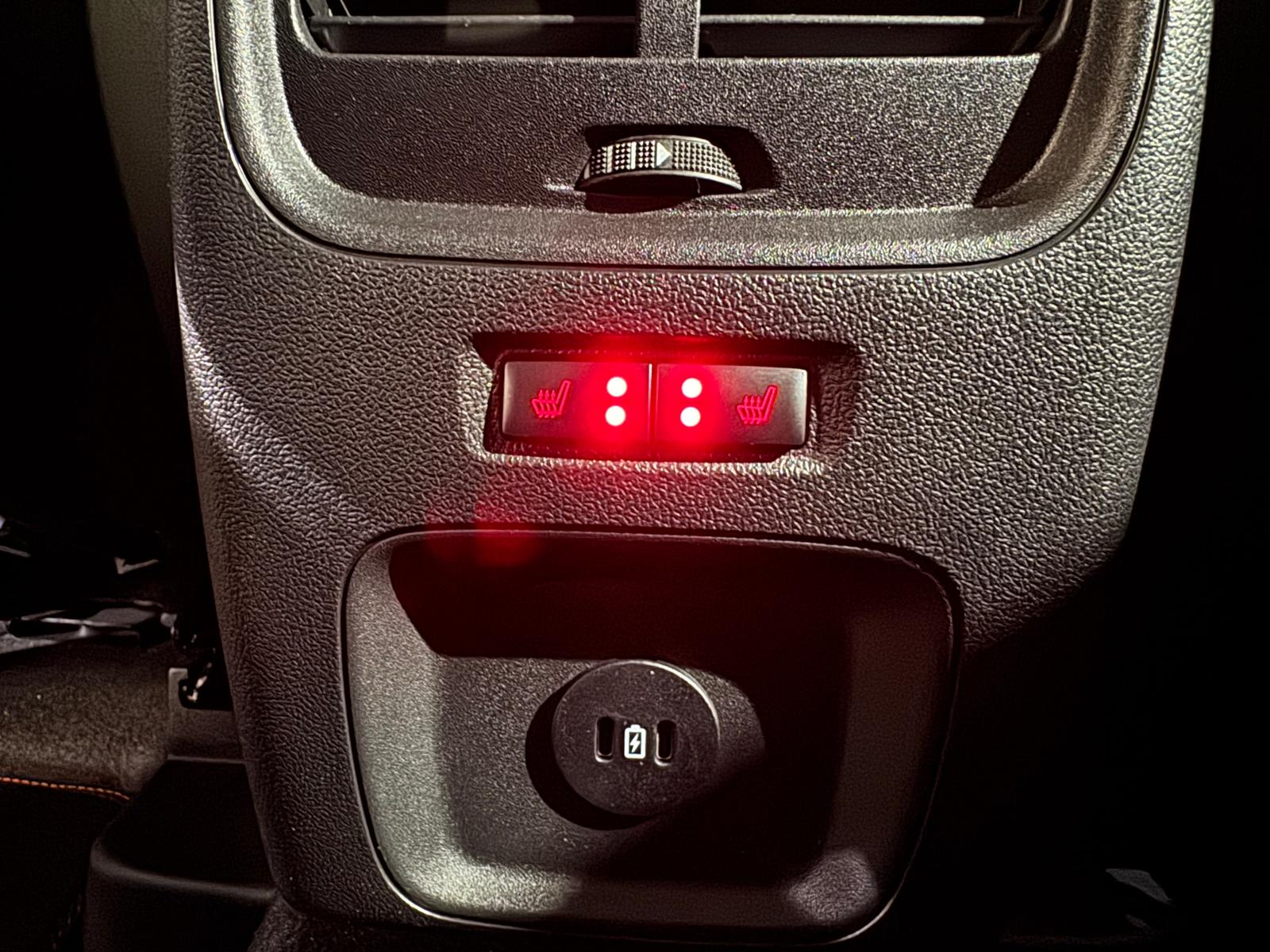 FORD Kuga 2.5 Plug-in Hybrid ST-Line X-image-23