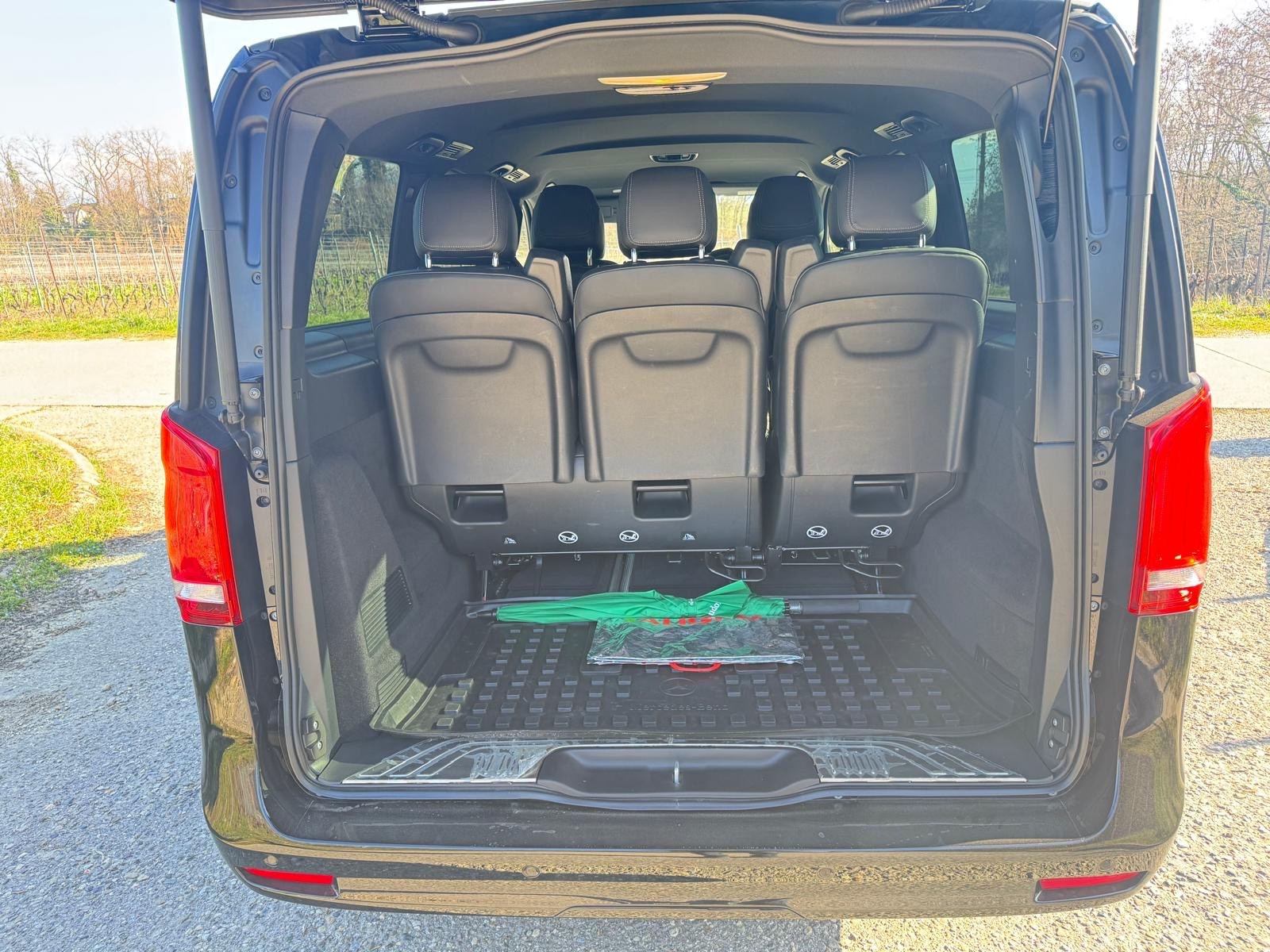 MERCEDES-BENZ V 300 d lang Avantgarde 4Matic 9G-Tronic-image-5