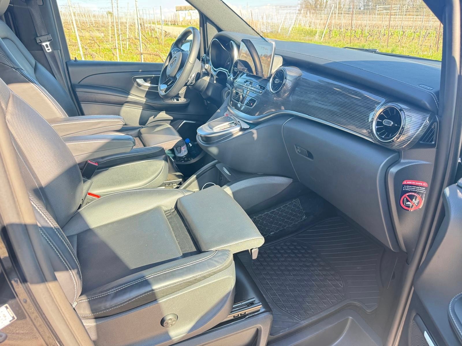 MERCEDES-BENZ V 300 d lang Avantgarde 4Matic 9G-Tronic-image-10
