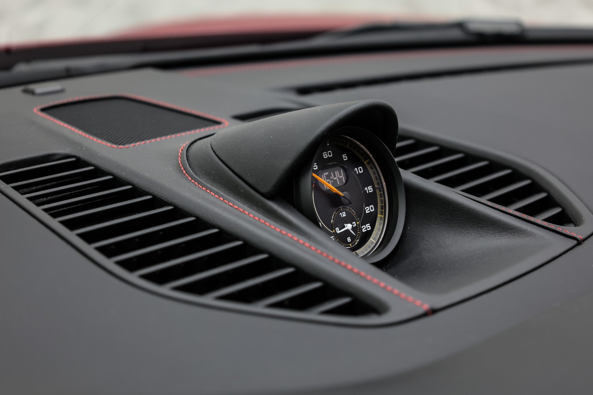 PORSCHE 911 GT3 Touring-image-35