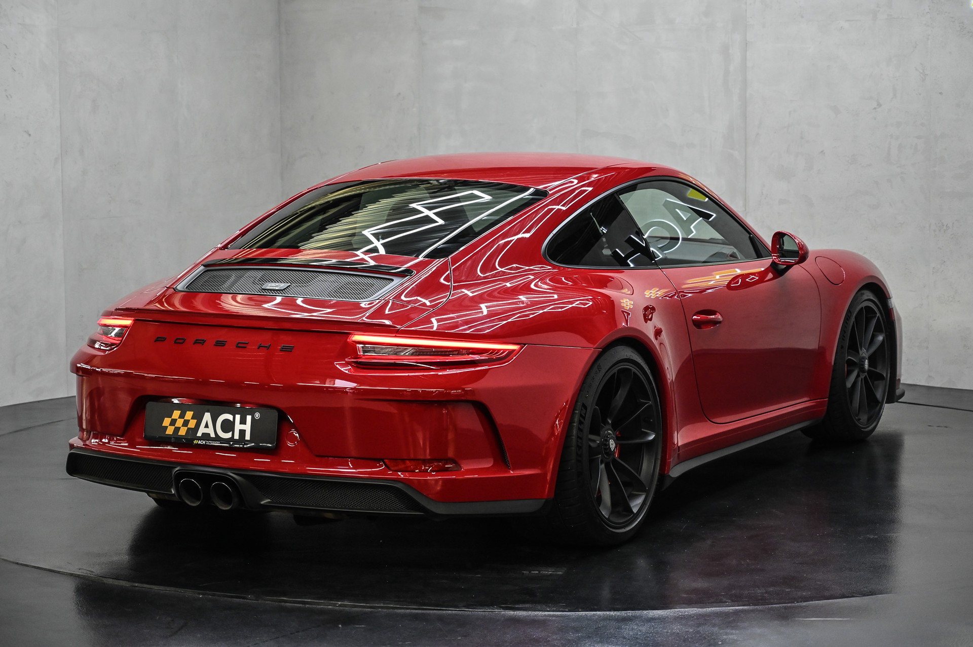 PORSCHE 911 GT3 Touring-image-8