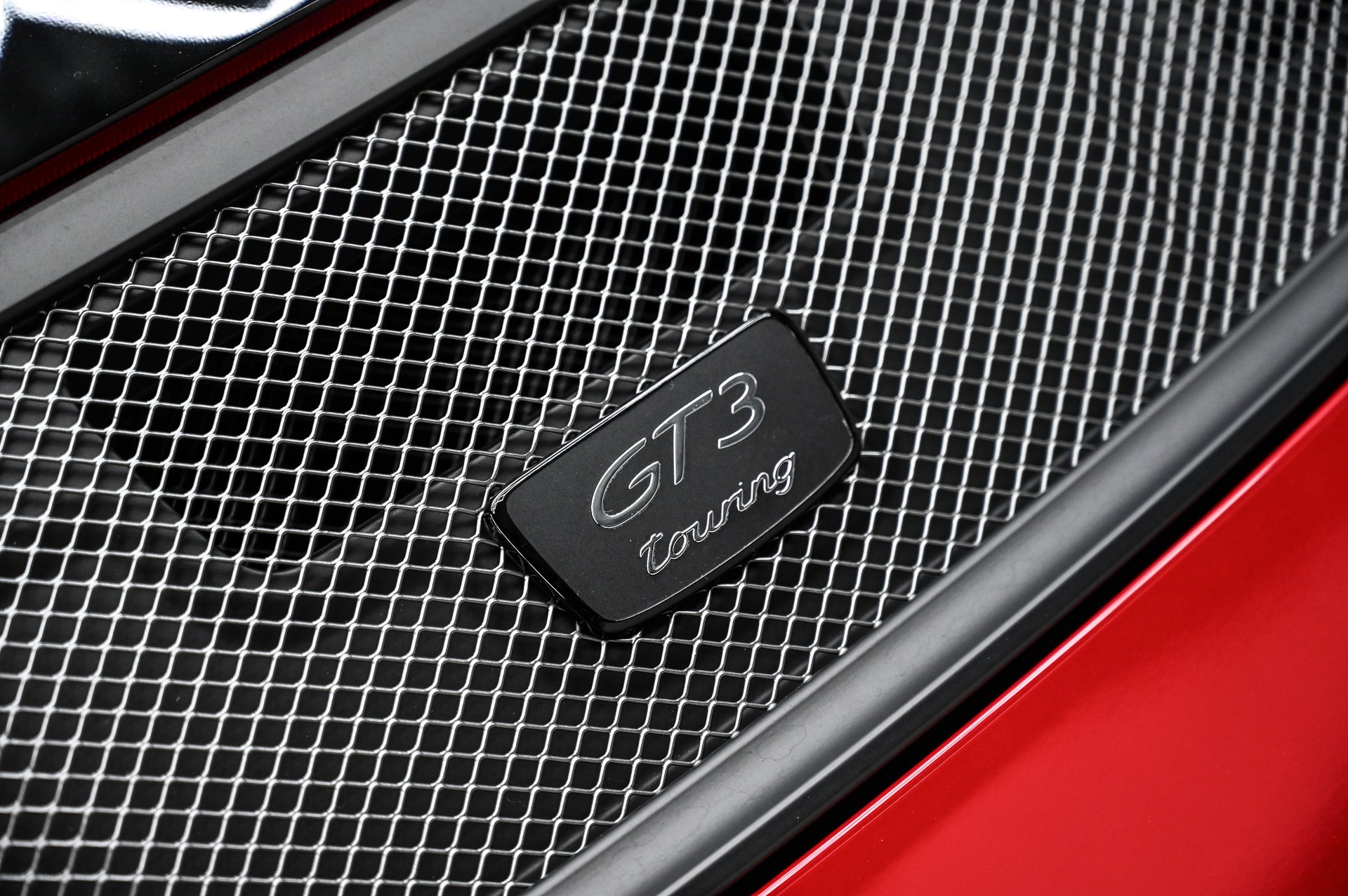 PORSCHE 911 GT3 Touring-image-16