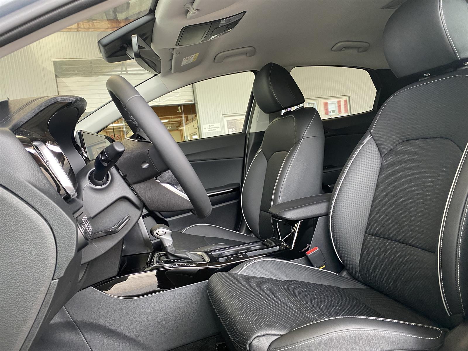 KIA XCeed 1.6 GDi Plug-in Hybrid Style-image-9