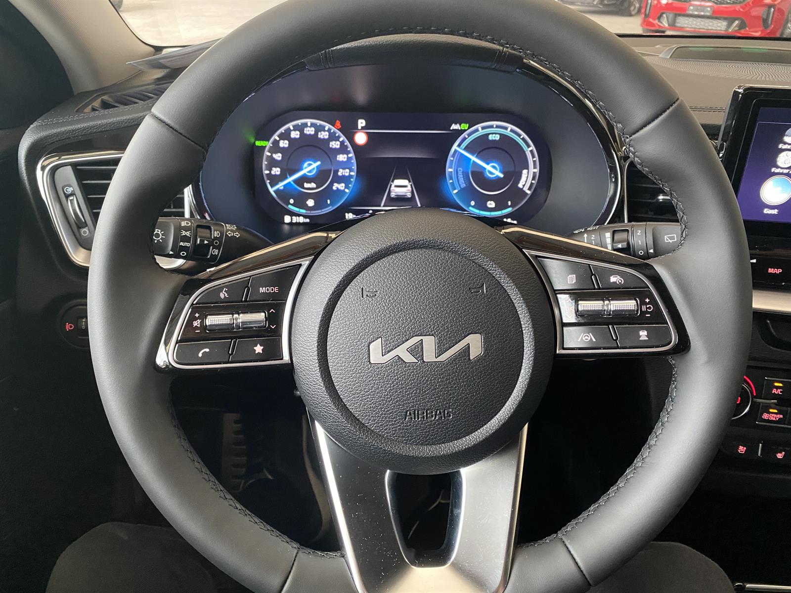 KIA XCeed 1.6 GDi Plug-in Hybrid Style-image-11