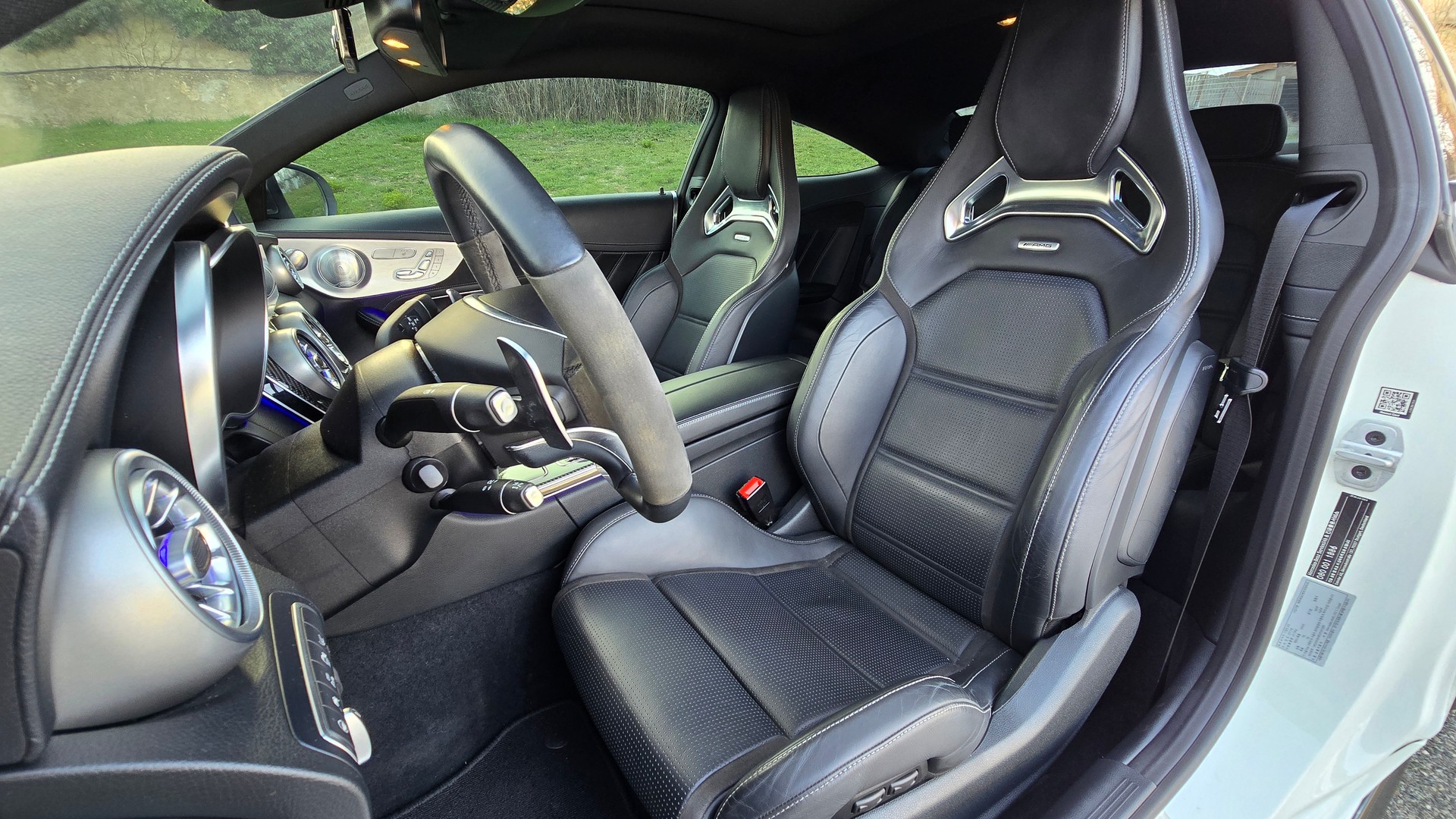 MERCEDES-BENZ C 63 S AMG Speedshift-image-8