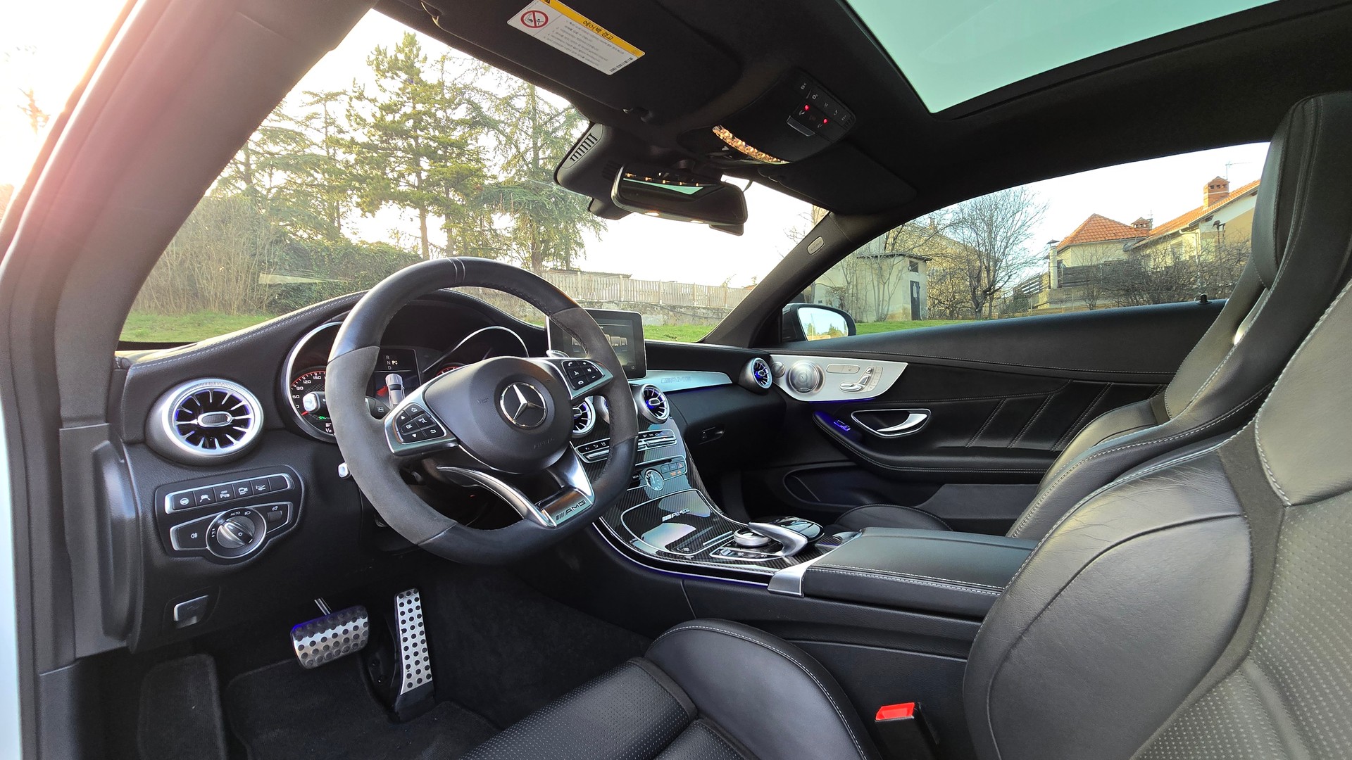 MERCEDES-BENZ C 63 S AMG Speedshift-image-16