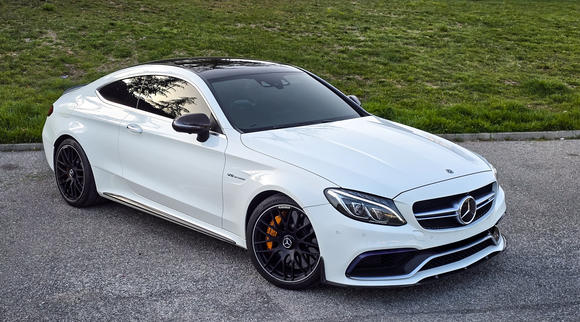 MERCEDES-BENZ C 63 S AMG Speedshift-image-1