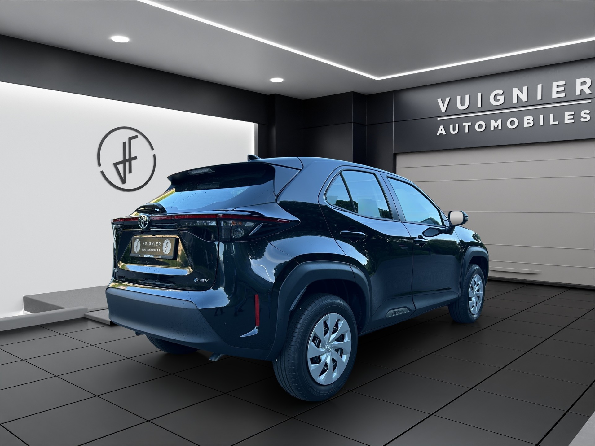 TOYOTA Yaris Cross 1.5 Comfort e-CVT-image-4