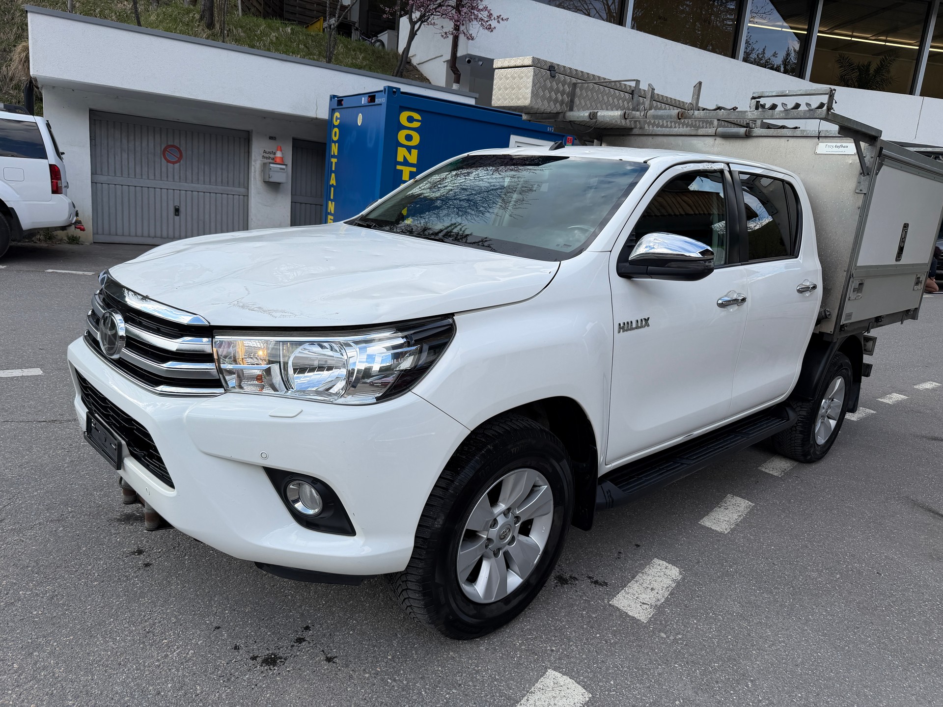 TOYOTA Hilux 2.4-4D Sol Premium Double Cab 4x4 A-image-8