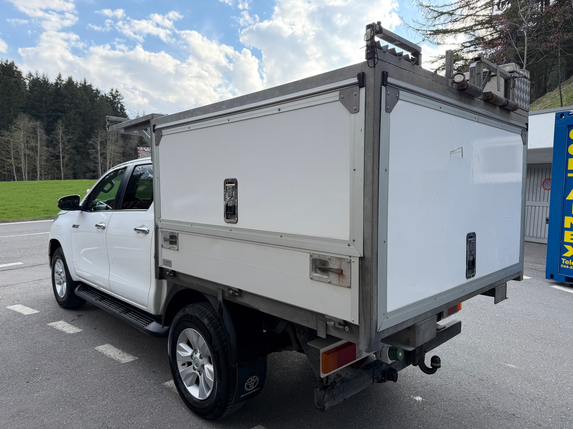 TOYOTA Hilux 2.4-4D Sol Premium Double Cab 4x4 A-image-6