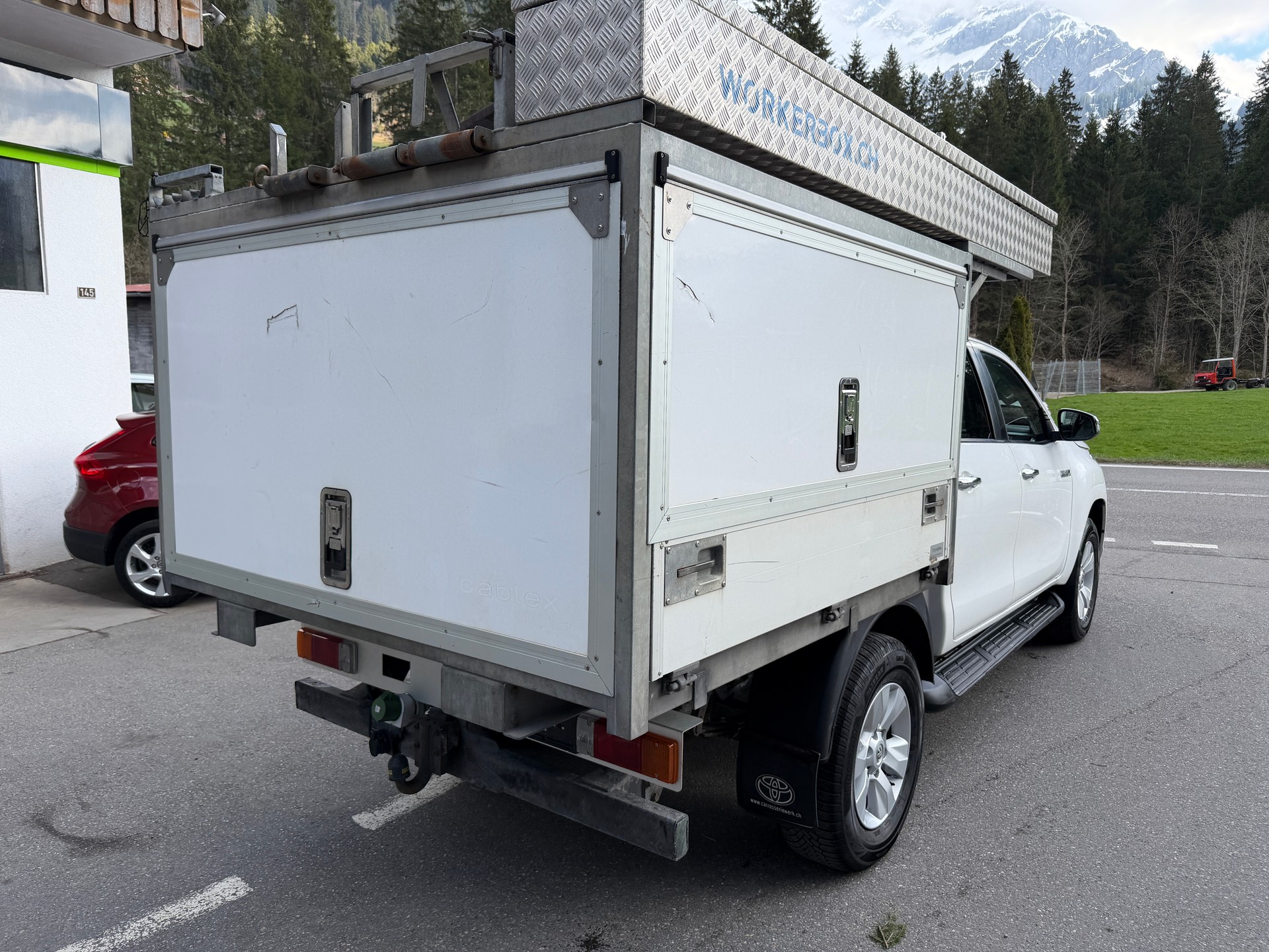TOYOTA Hilux 2.4-4D Sol Premium Double Cab 4x4 A-image-4