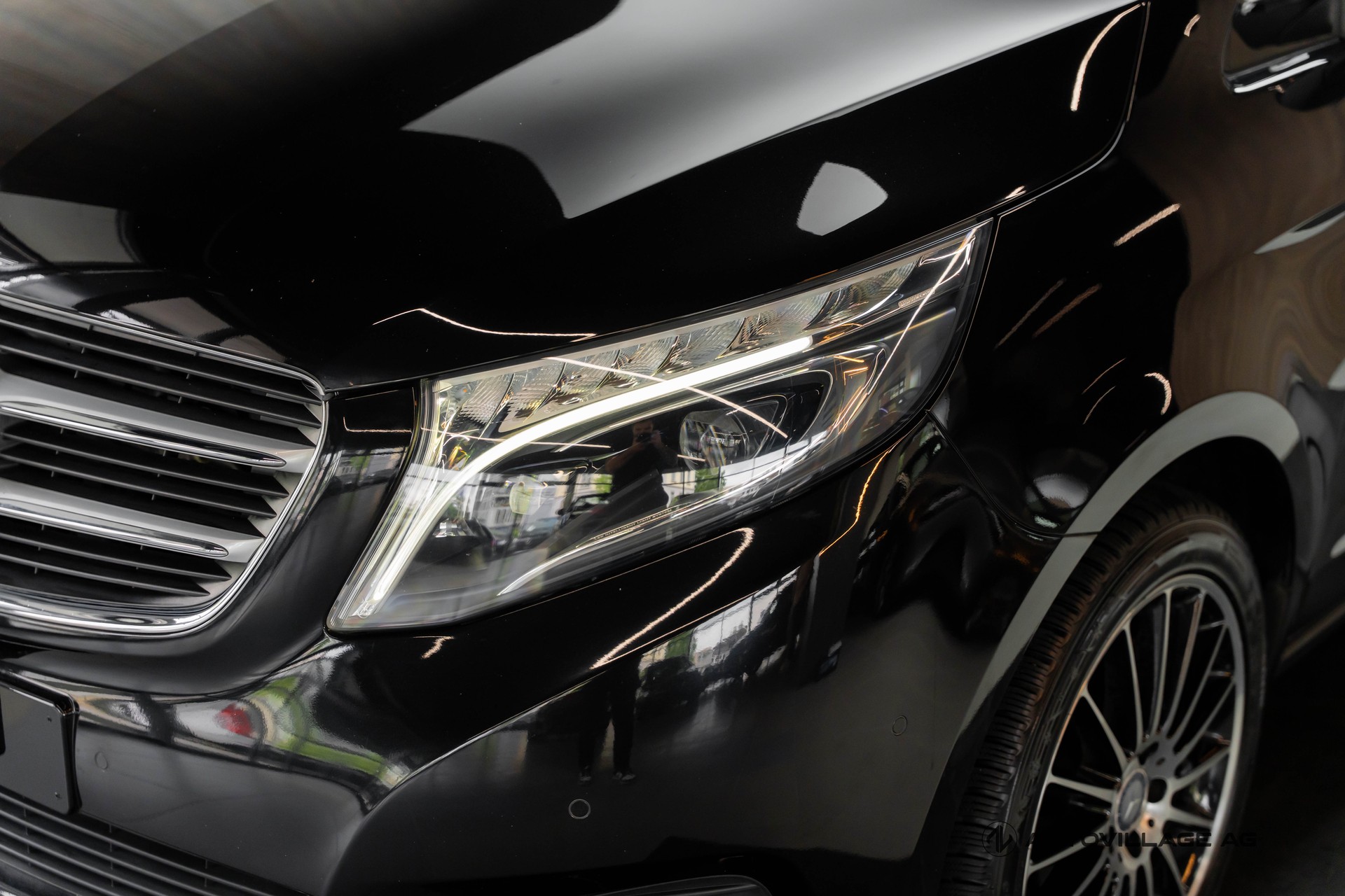 MERCEDES-BENZ V 250 d VIP extralang 4Matic 7G-Tronic-image-26