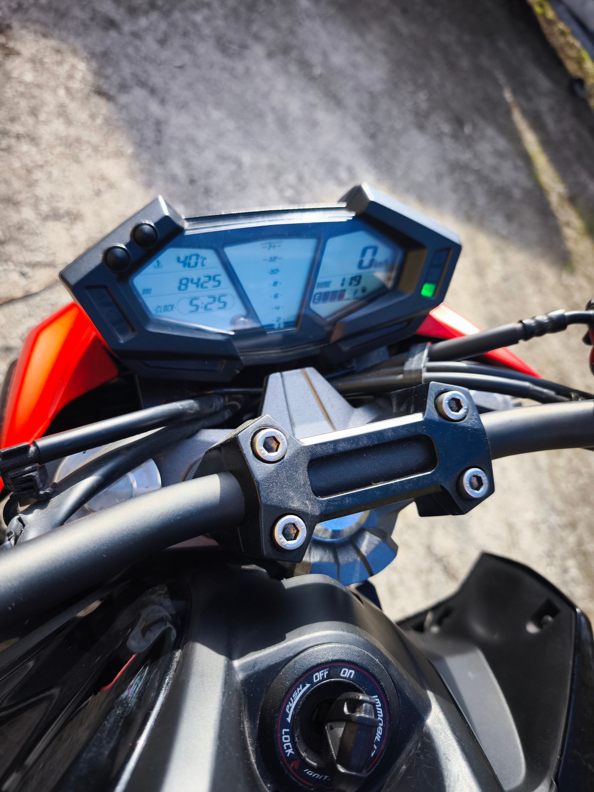 KAWASAKI Z 800 e version ABS-image-5