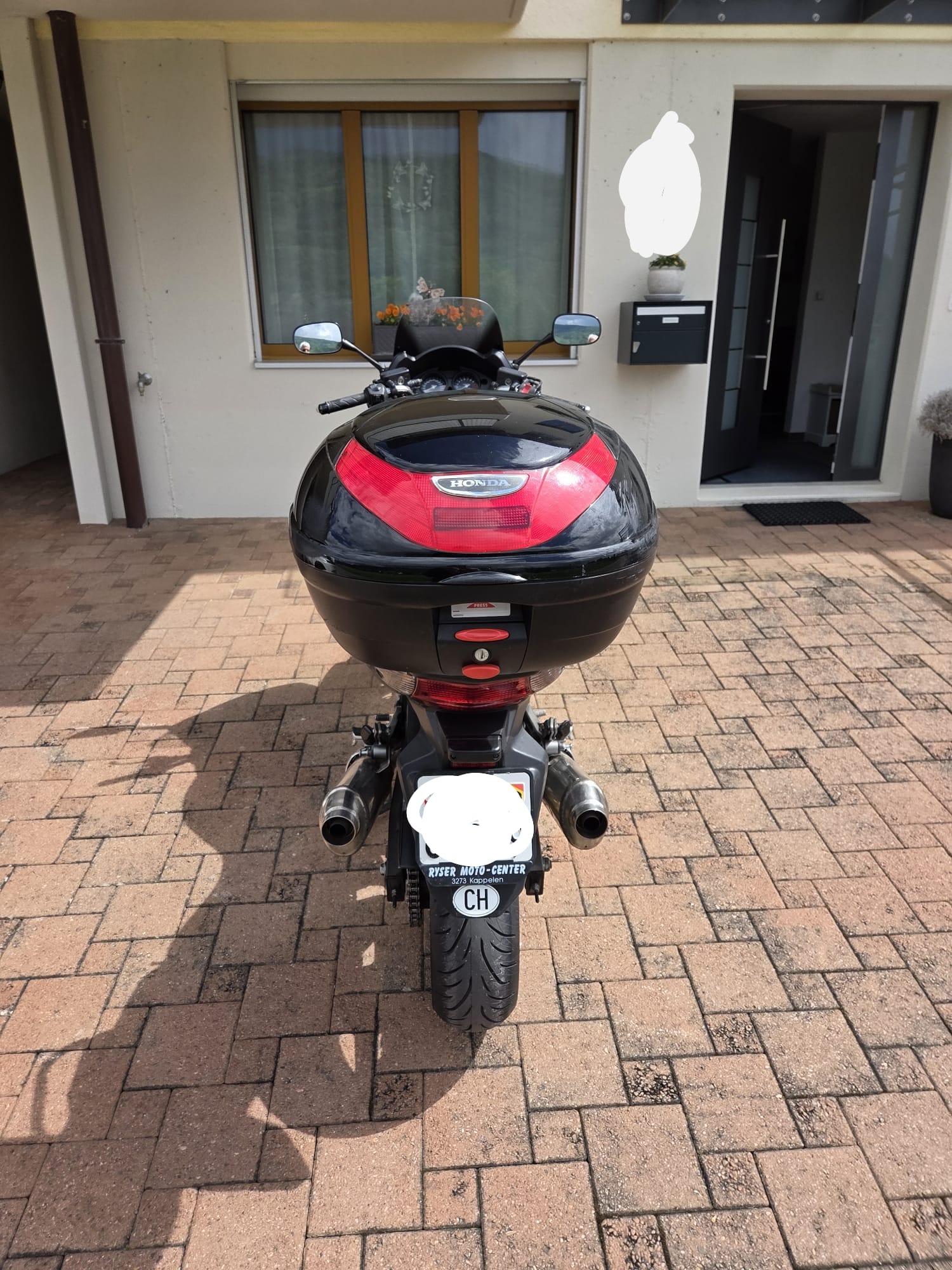 HONDA CBF 1000 ABS-image-3