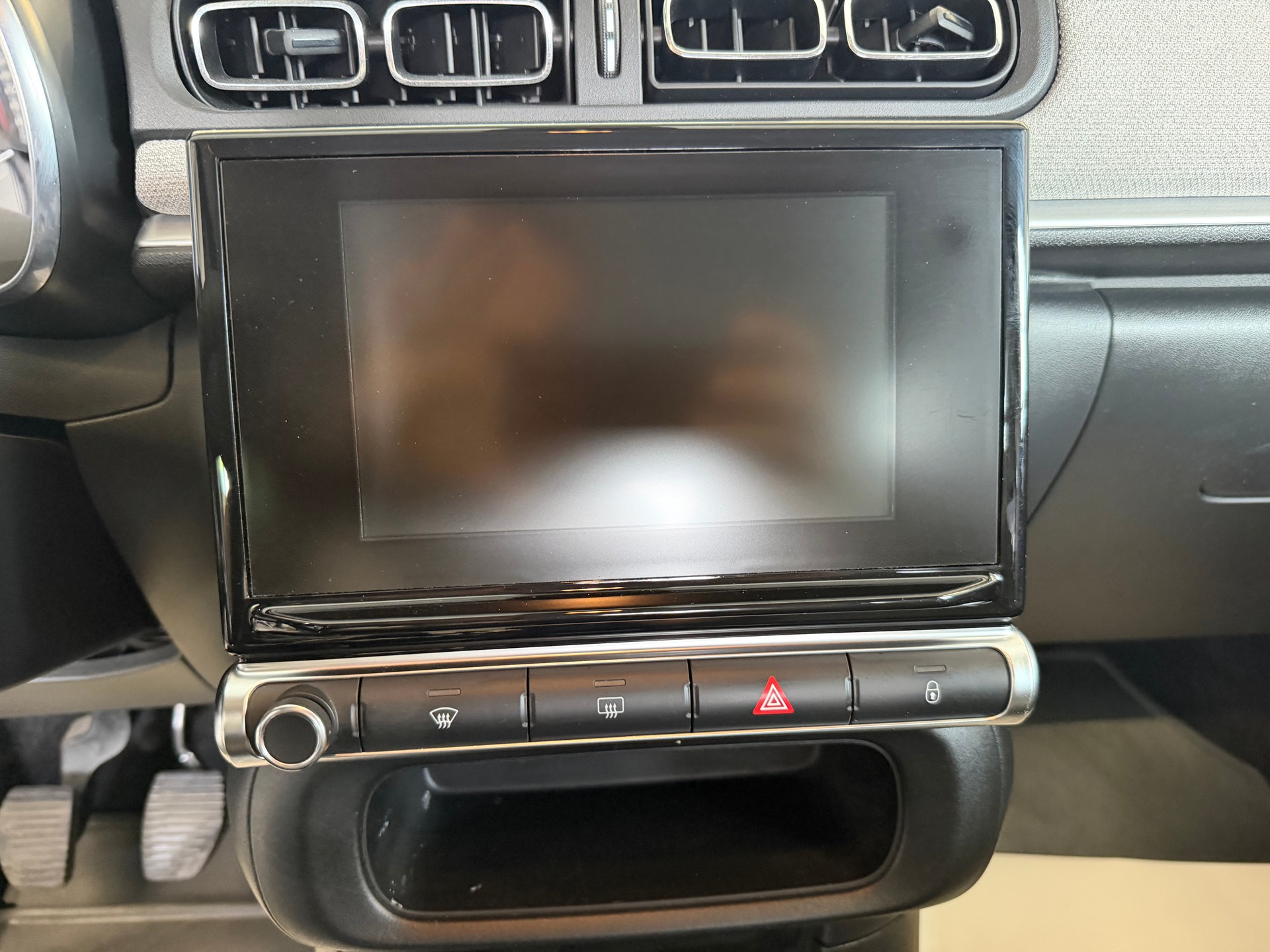 CITROEN C3 1.2i PureTech Feel-image-8
