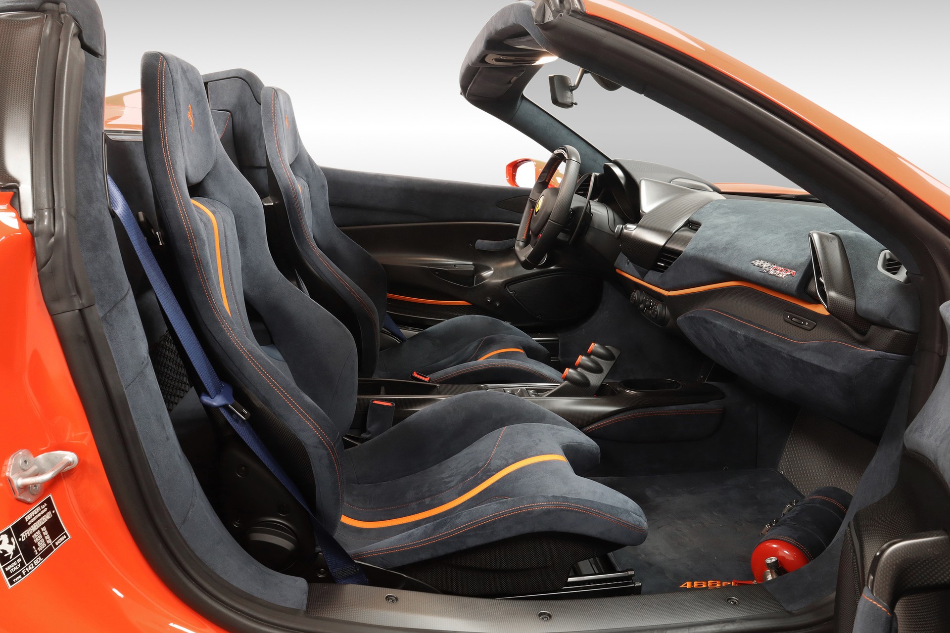 FERRARI 488 Pista Spider 3.9 V8-image-12