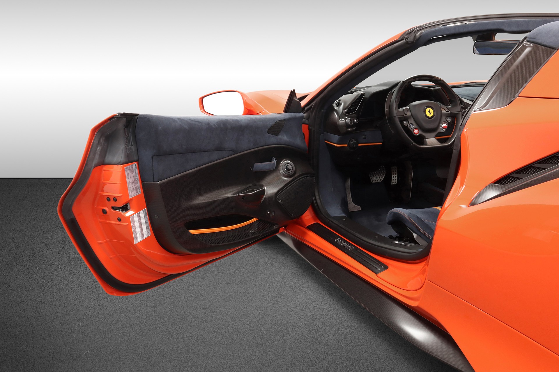 FERRARI 488 Pista Spider 3.9 V8-image-9
