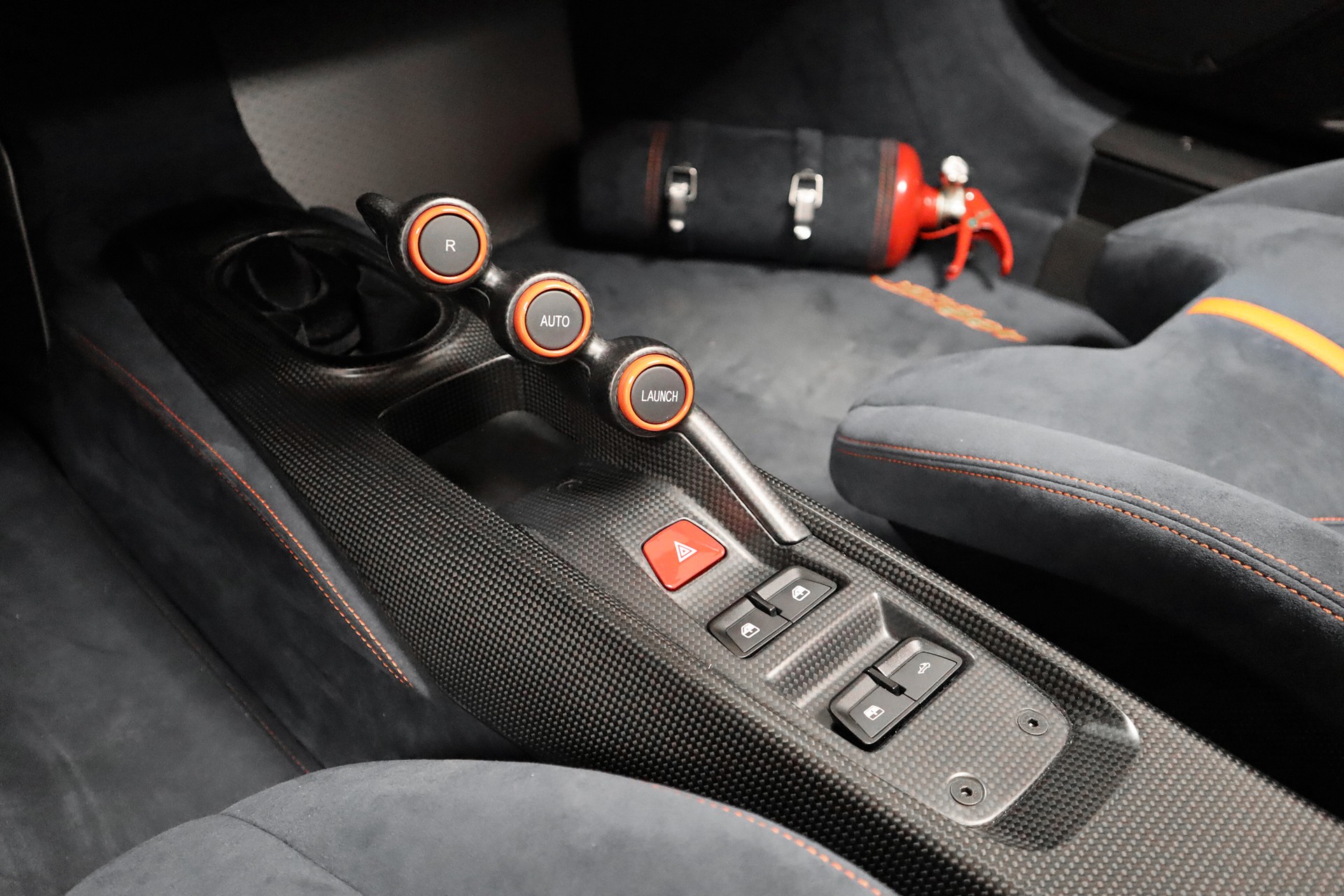 FERRARI 488 Pista Spider 3.9 V8-image-13