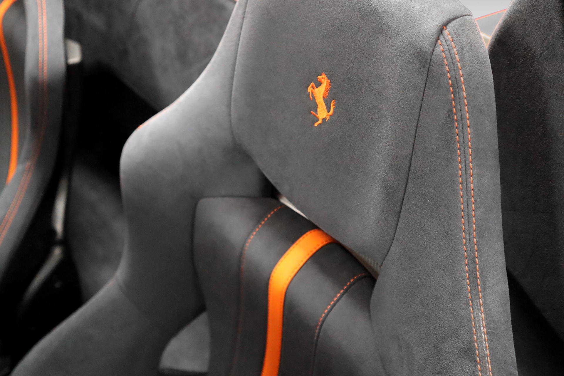 FERRARI 488 Pista Spider 3.9 V8-image-15