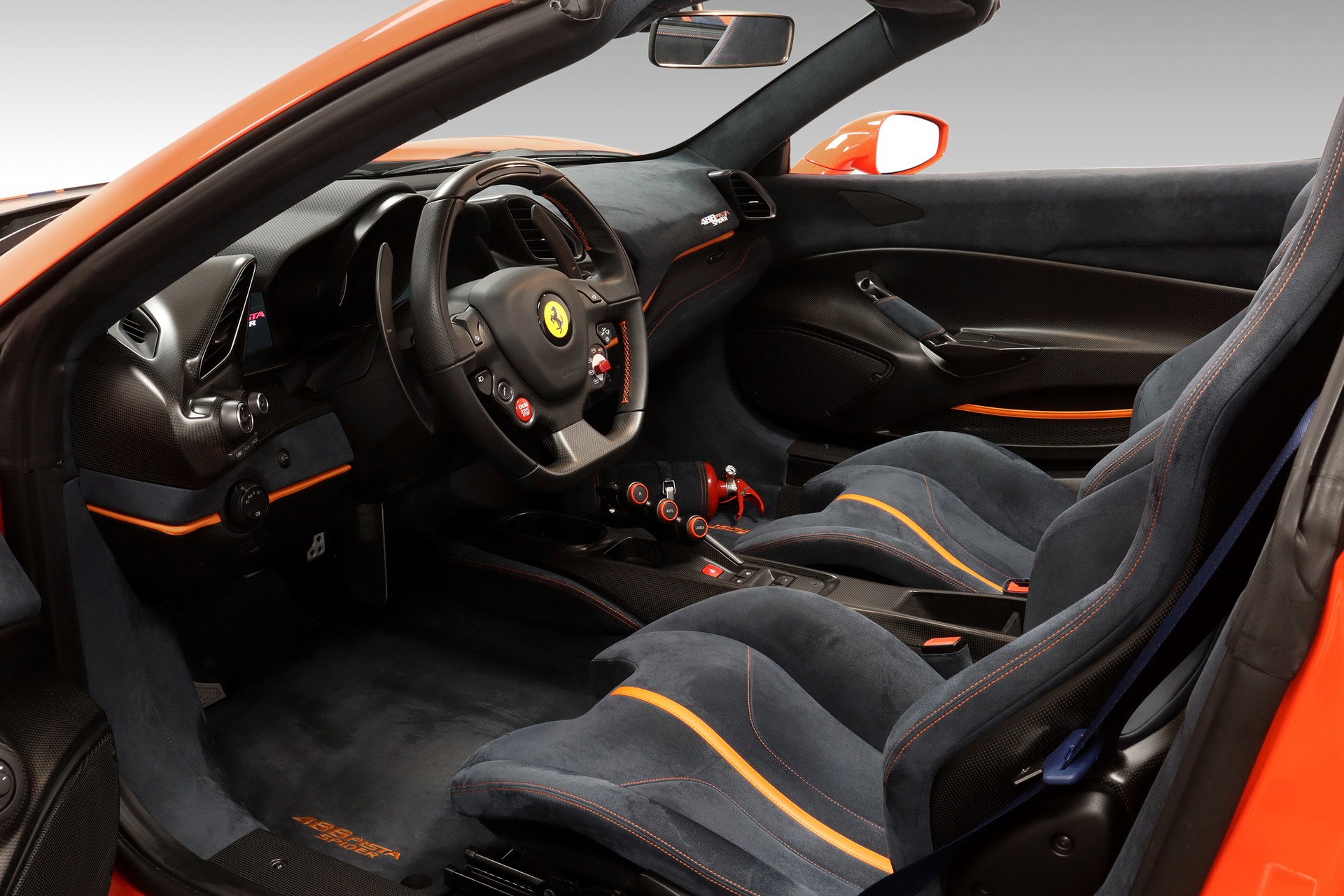 FERRARI 488 Pista Spider 3.9 V8-image-10