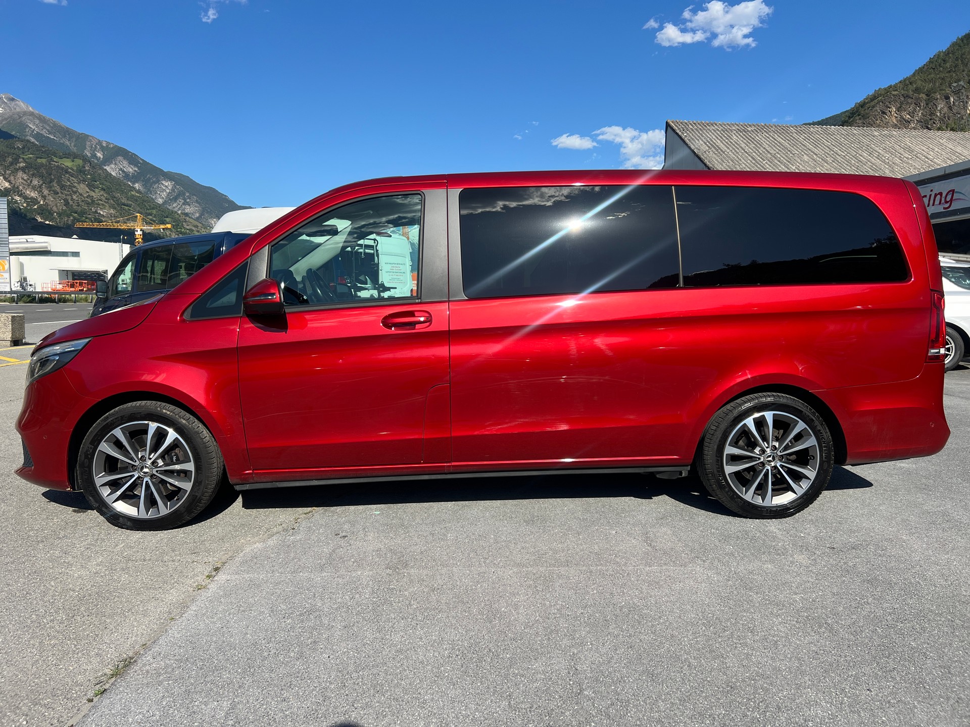 MERCEDES-BENZ V 250 d lang Trend 9G-Tronic-image-3