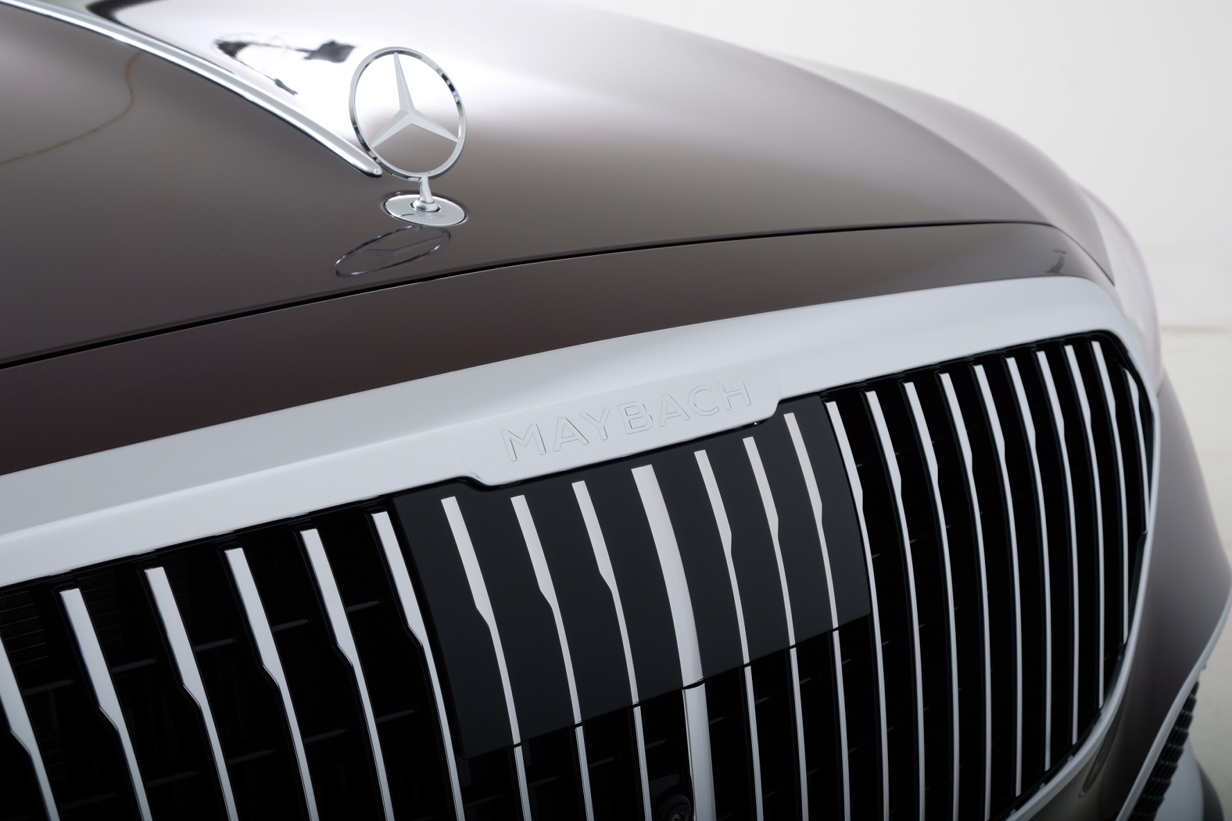 MERCEDES-BENZ S 580 4Matic Maybach First Class 9G-Tronic-showroom-element-1