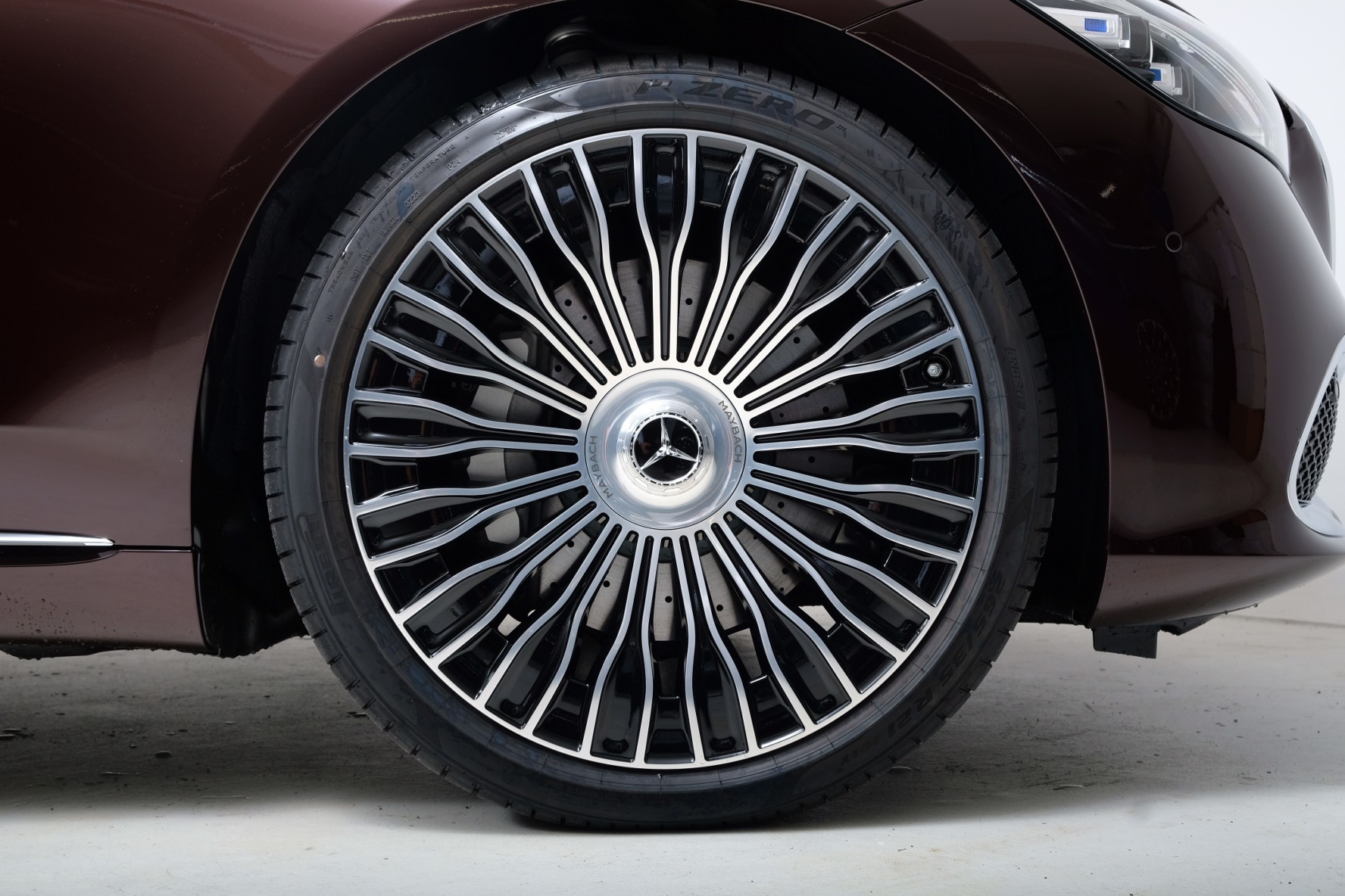 MERCEDES-BENZ S 580 4Matic Maybach First Class 9G-Tronic-image-8