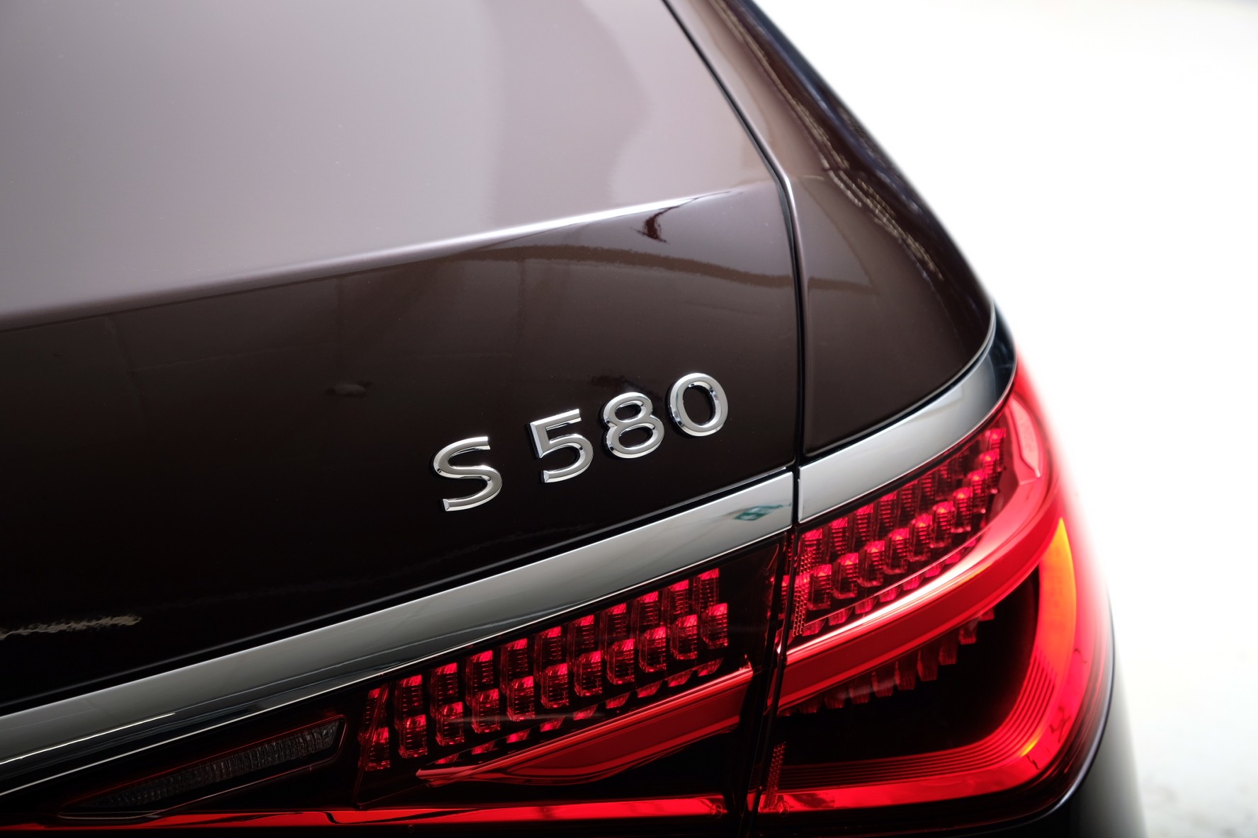 MERCEDES-BENZ S 580 4Matic Maybach First Class 9G-Tronic-image-5