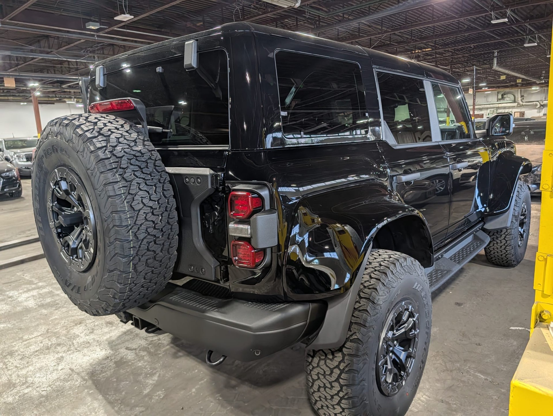 FORD Bronco Raptor-image-5