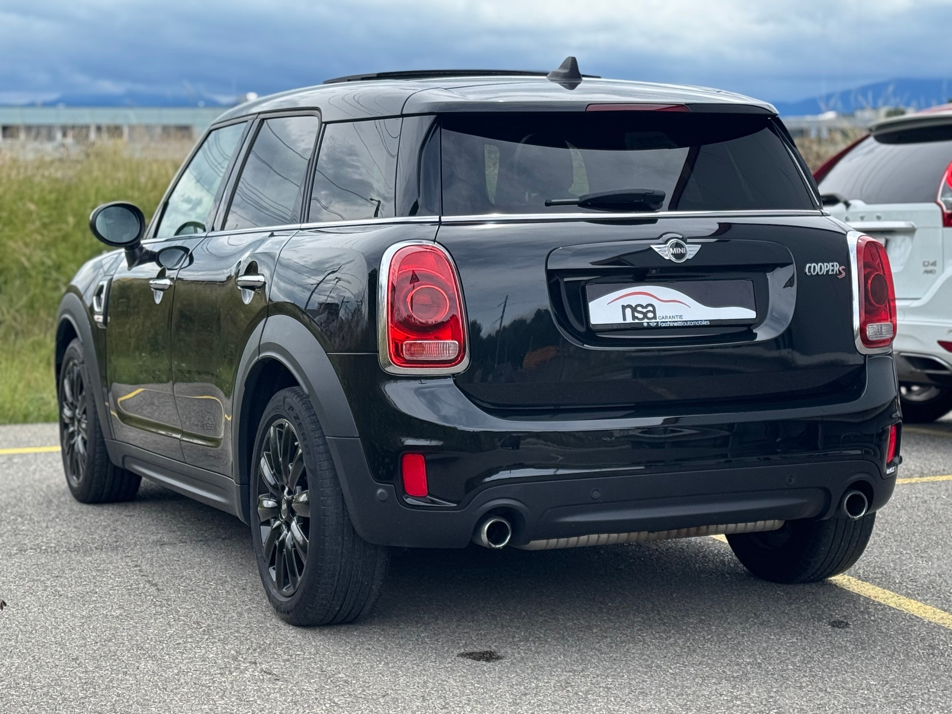 MINI Countryman Cooper S ALL4 Steptronic-image-5