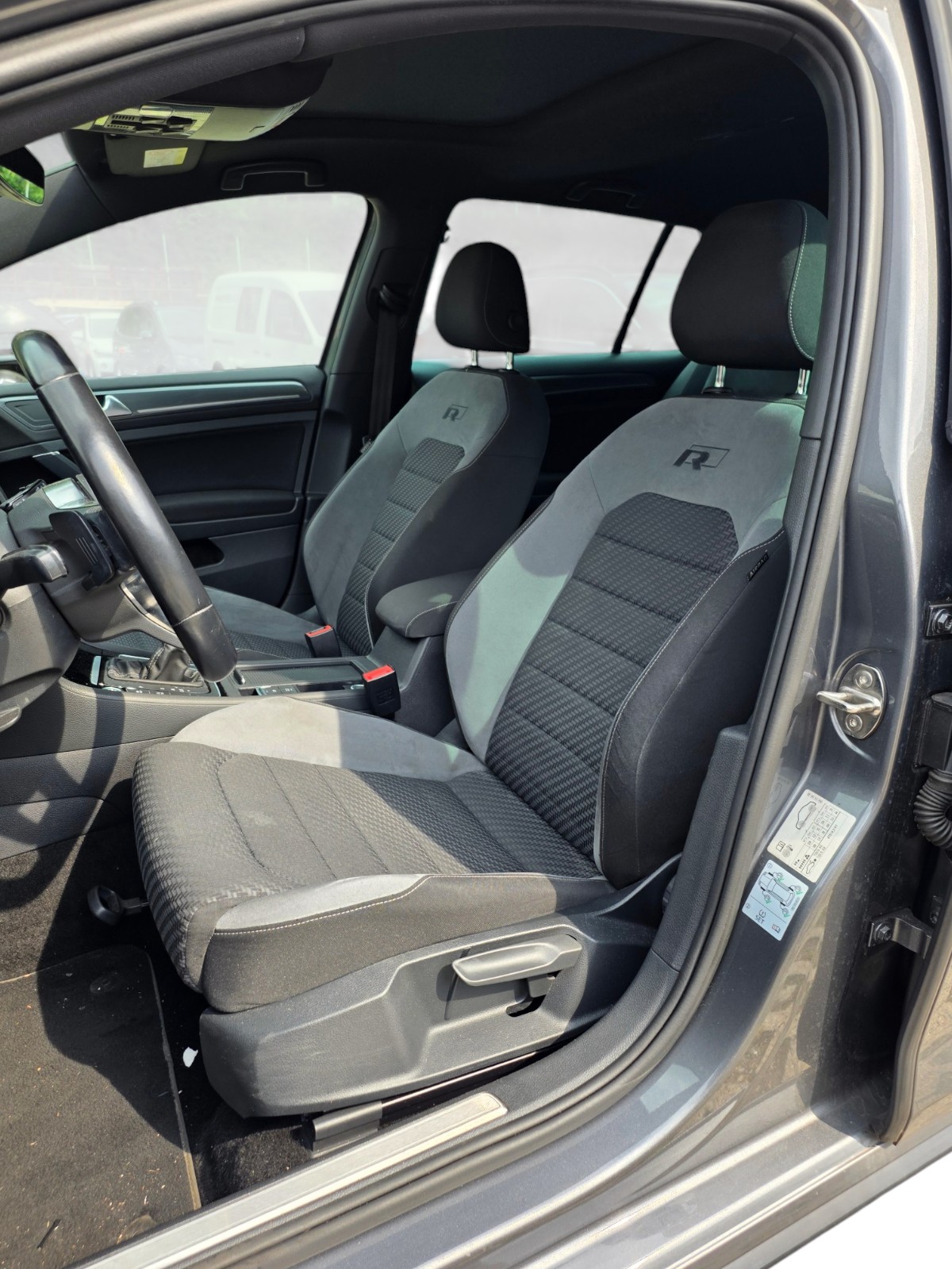 VW Golf 1.5 TSI EVO Highline DSG-image-10