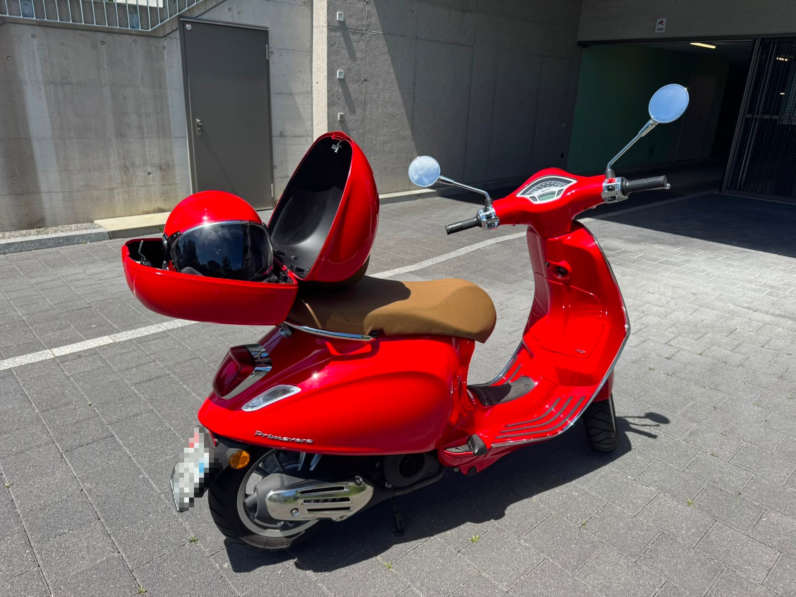 PIAGGIO Vespa 125 Primavera ABS-image-1