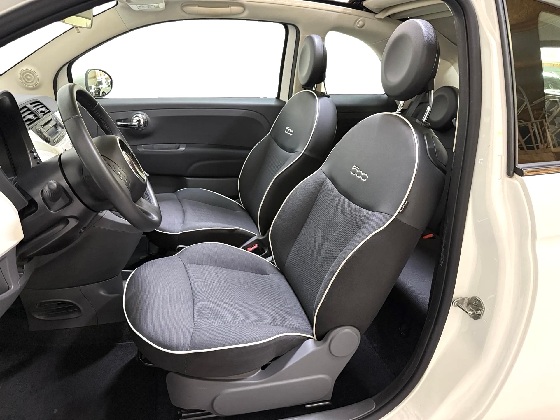 FIAT 500C 1.2 Lounge-image-13