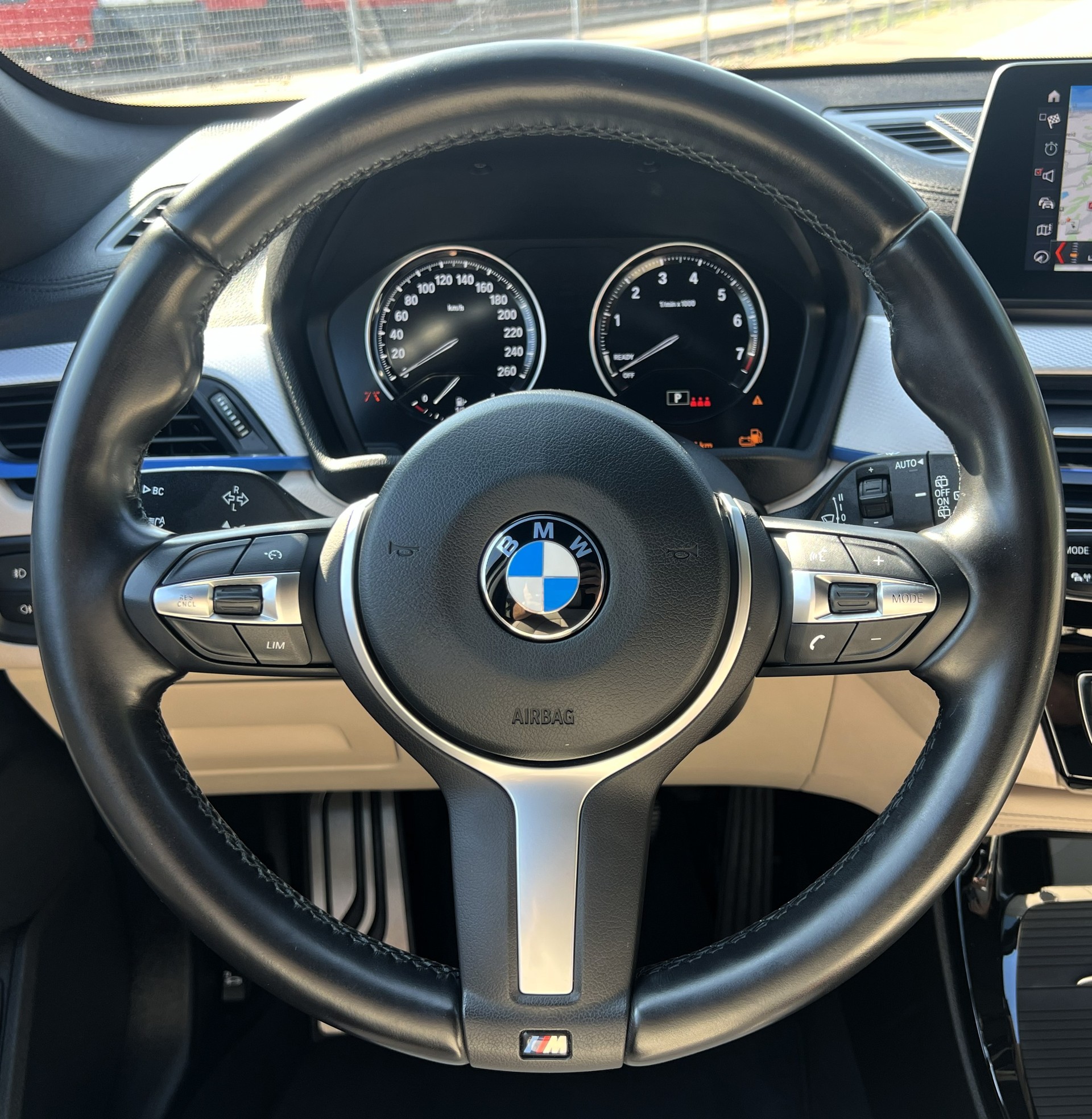 BMW X1 xDrive 25e M Sport Steptronic-image-23
