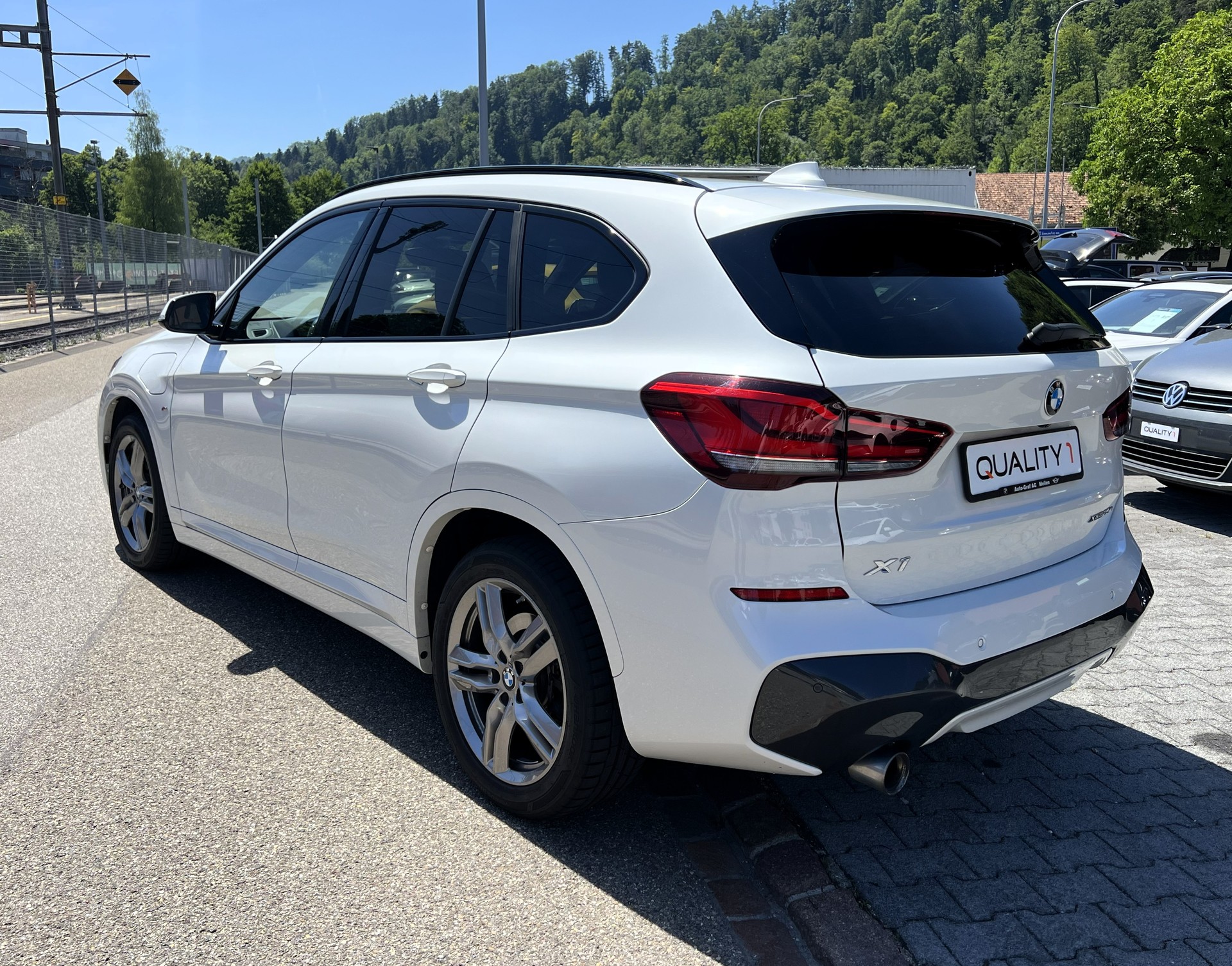 BMW X1 xDrive 25e M Sport Steptronic-showroom-element-2