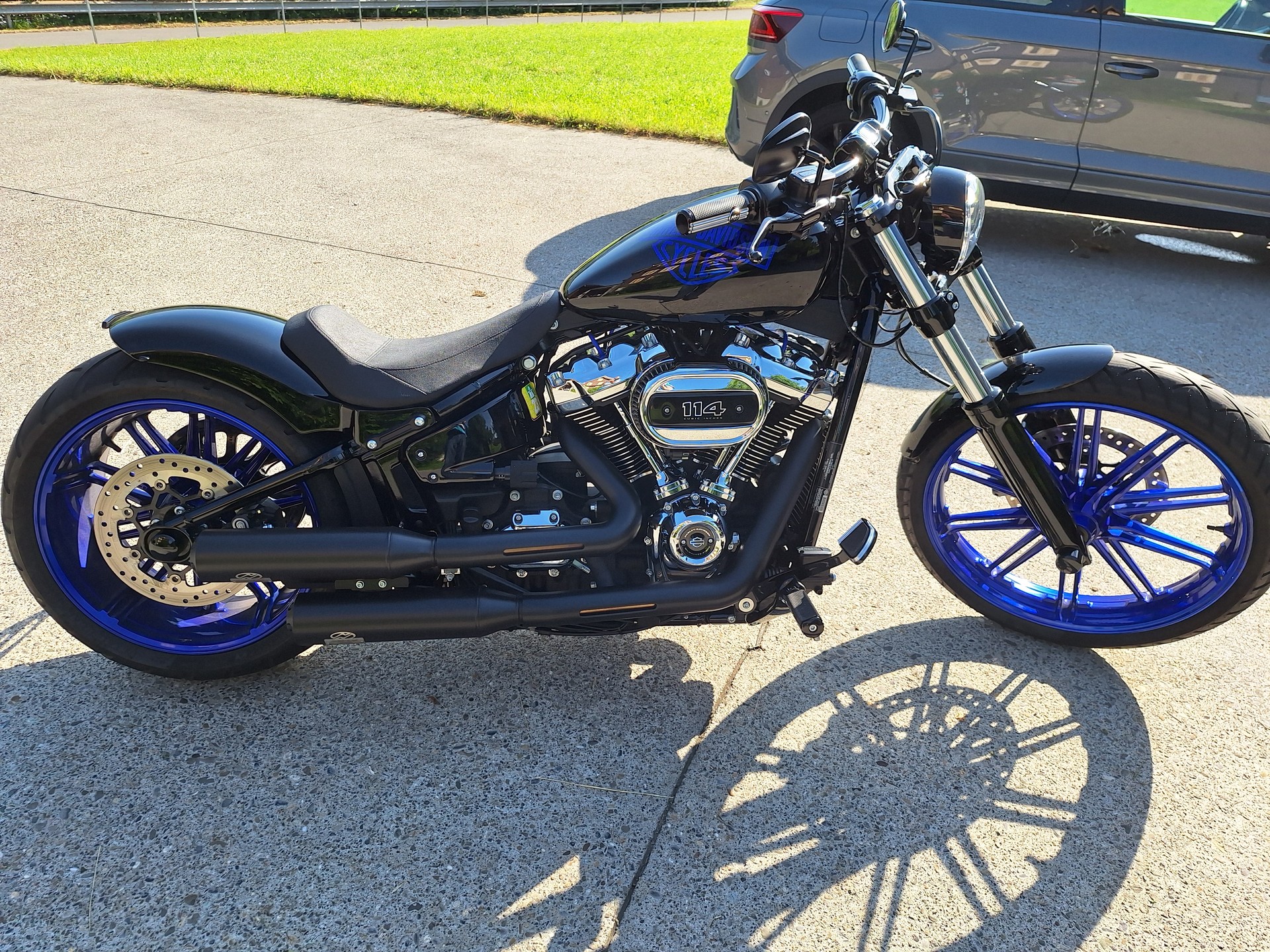 HARLEY-DAVIDSON FXBRS Breakout 114 ABS-image-4
