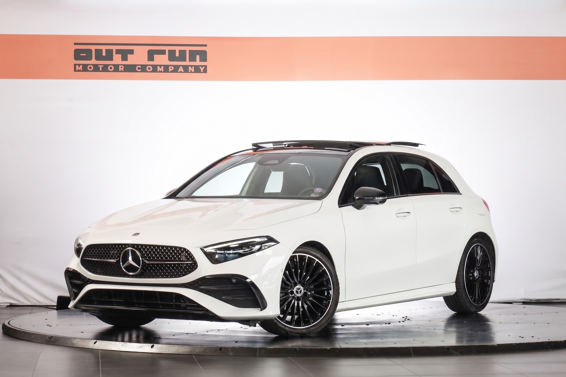 MERCEDES-BENZ A 180 7G-DCT