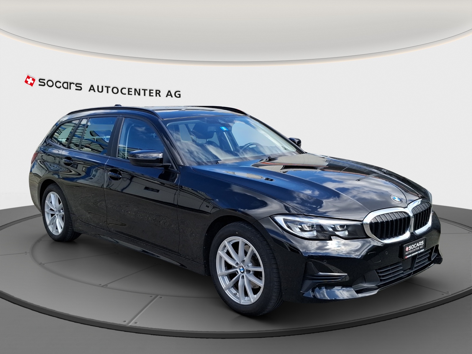 BMW 320d xDrive 48V Touring Steptronic // 1.Hand-image-3